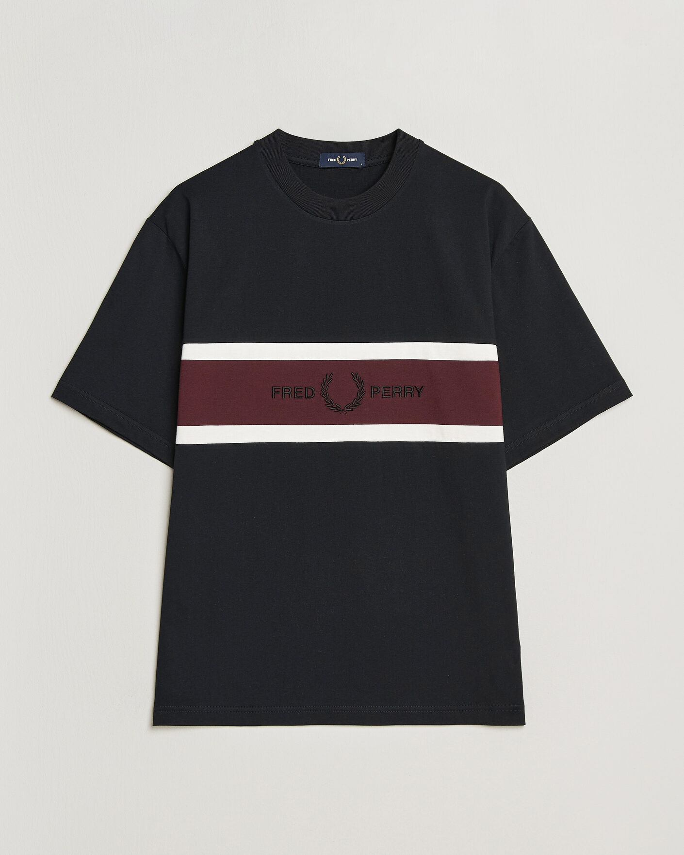 Uomini | T-shirt | Fred Perry | Embroidered Paneled T-Shirt Black