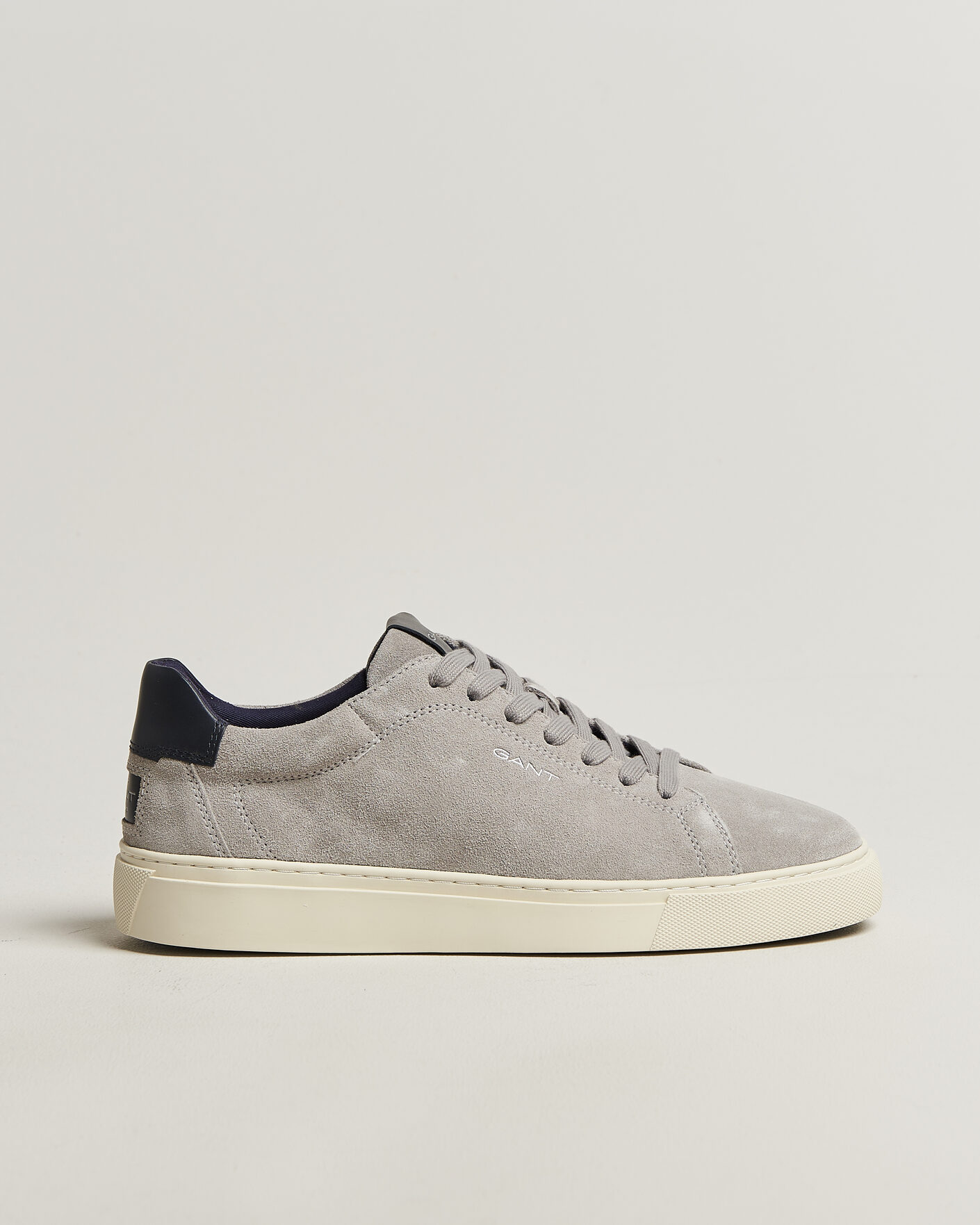 Uomini | Sneakers | GANT | Mc Julien Suede Sneaker Light Grey