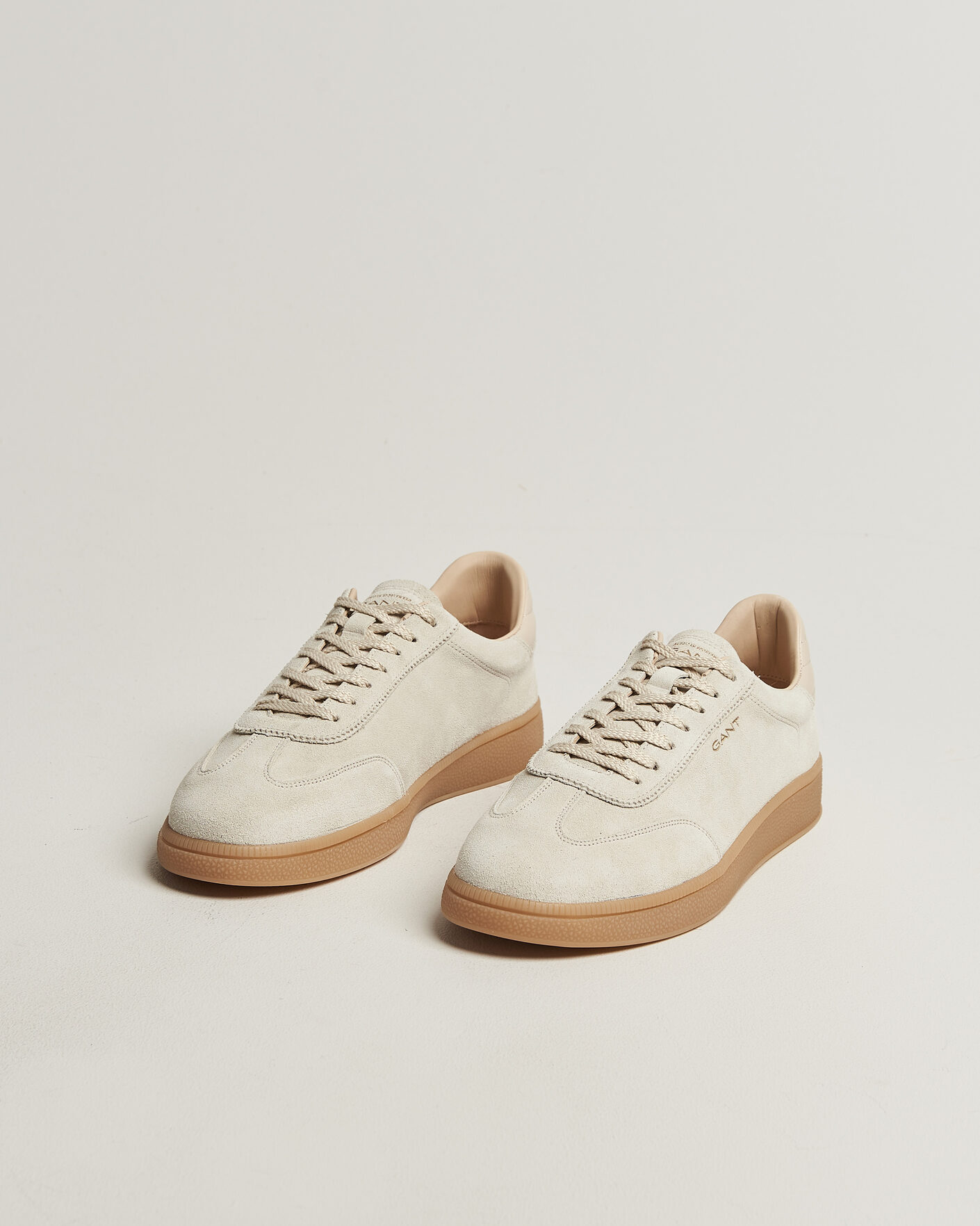 Uomini | Sneakers | Gant | Cuzmo Suede Sneaker Sand