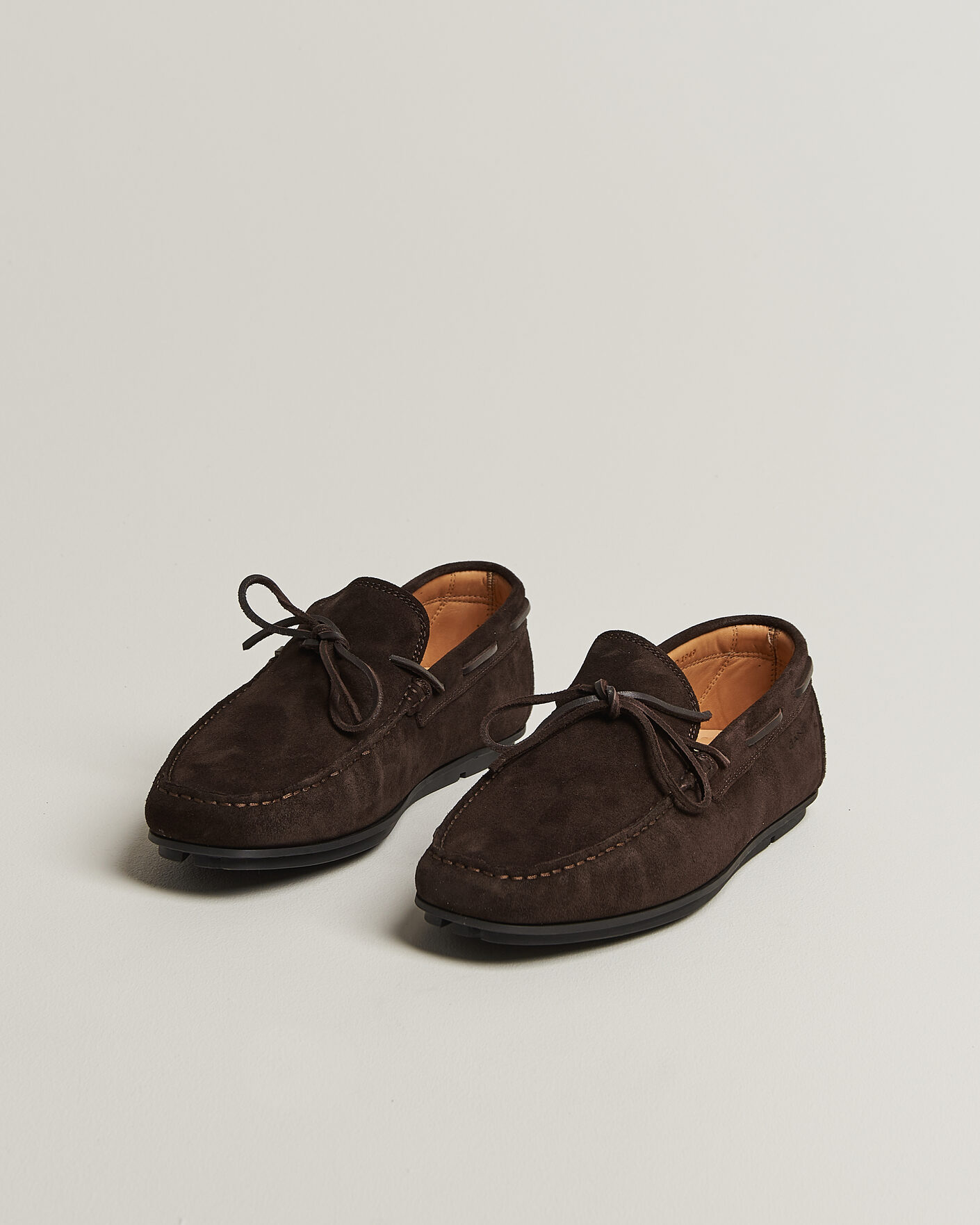 Uomini | Mocassini | Gant | Wilmon Laced Suede Car Shoe Dark Brown