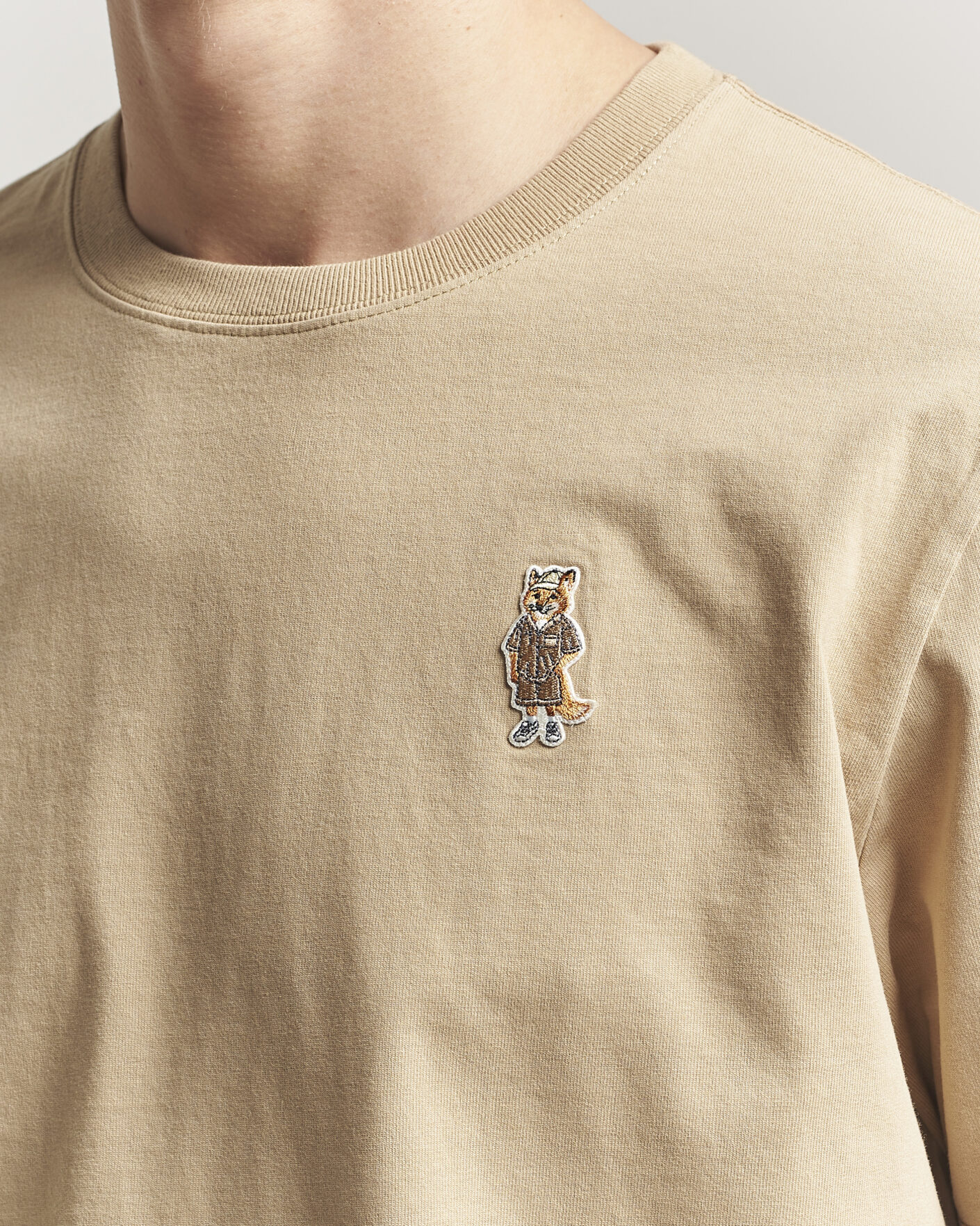 Uomini | T-shirt | Maison Kitsuné | Dressed Fox T-Shirt Roasted Almond