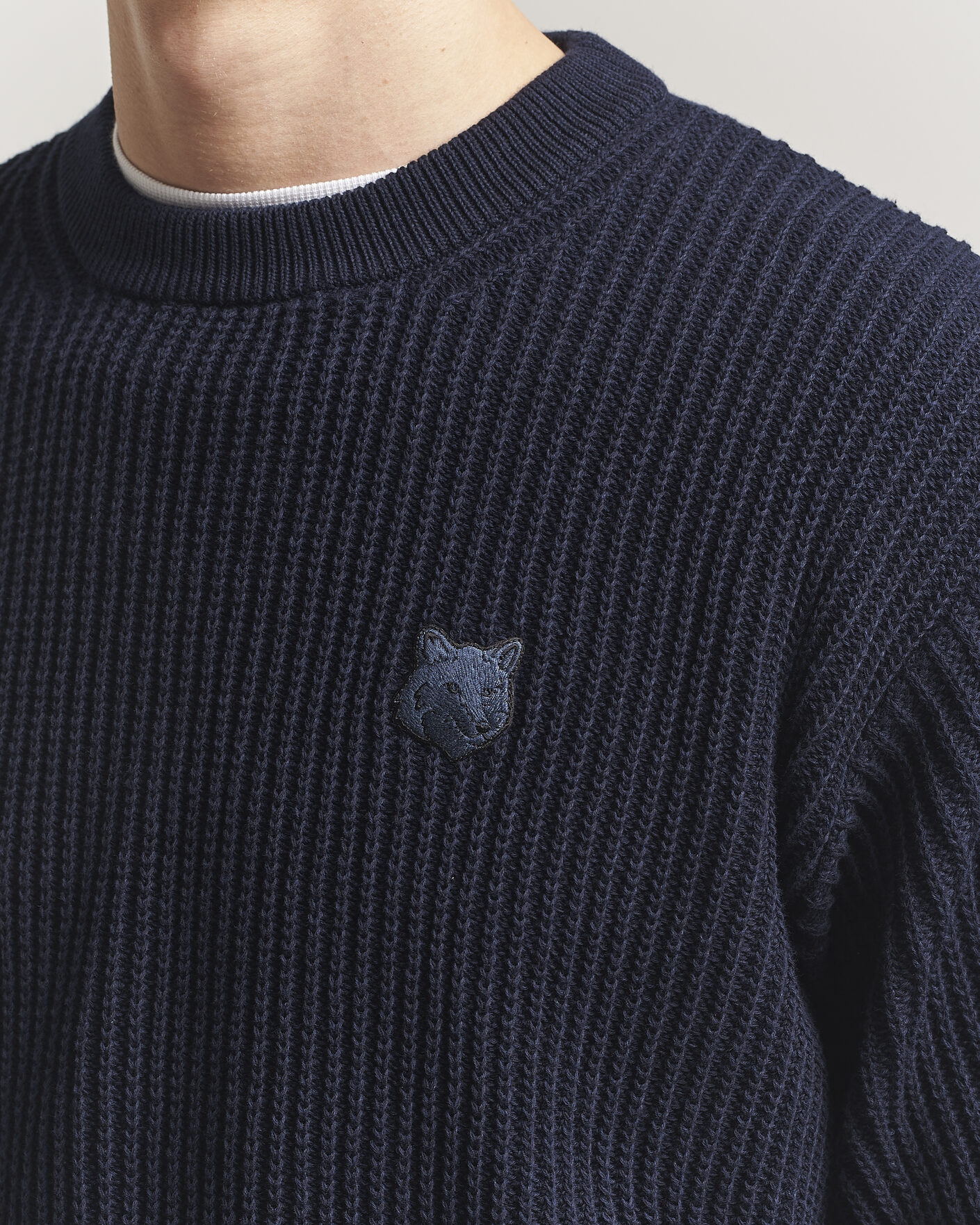 Uomini | Maglieria | Maison Kitsuné | Tonal Fox Head Rib Knitted Sweater Navy