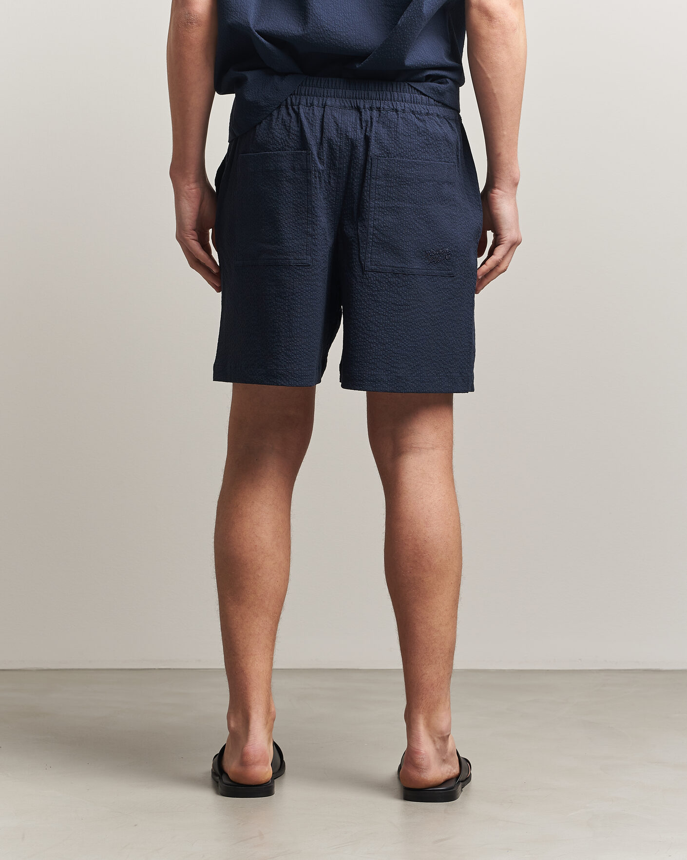 Uomini | Pantaloncini | Maison Kitsuné | Seersucker Drawstring Shorts Navy