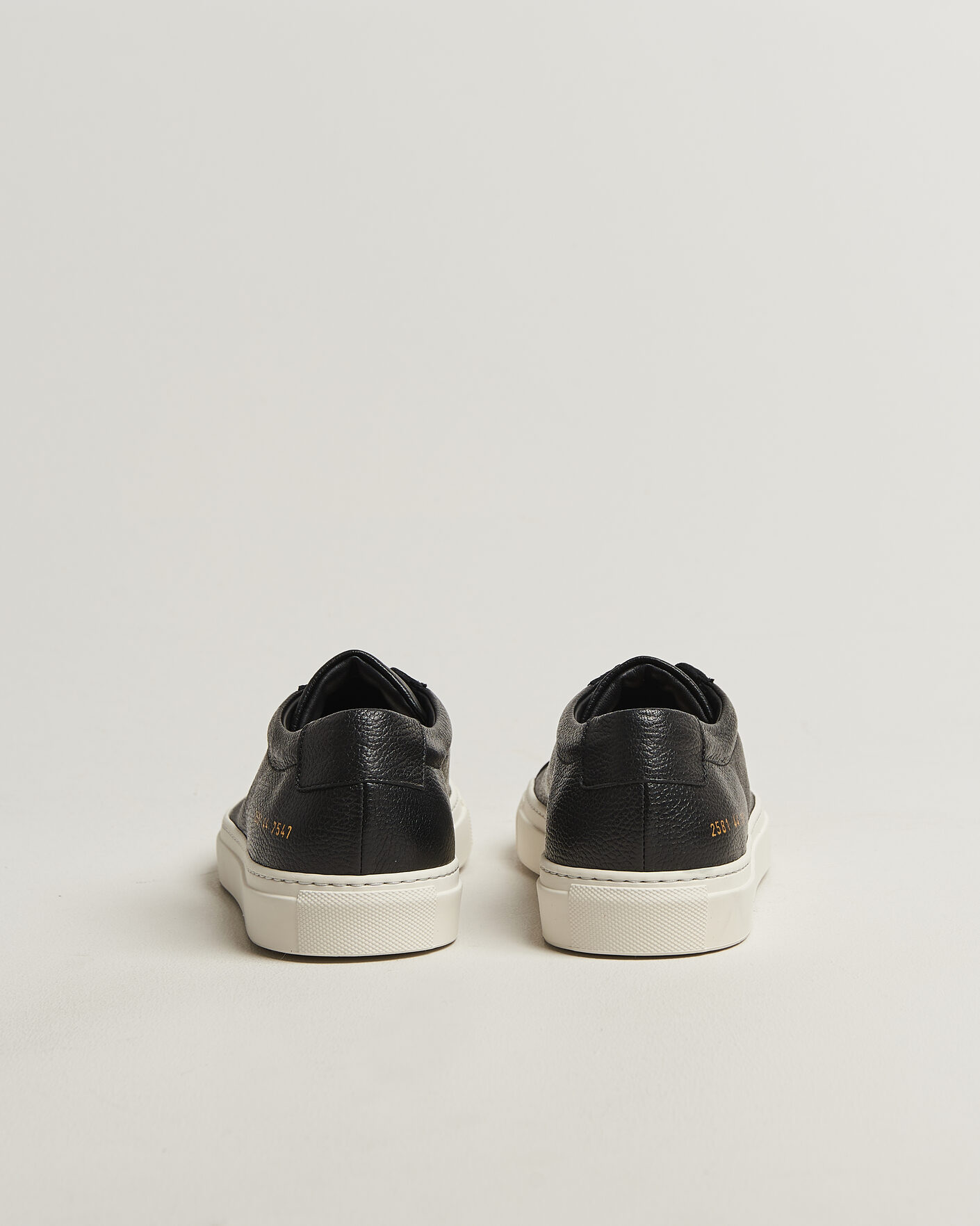 Uomini | Sneakers | Common Projects | Original Achilles Grained Leather Sneaker Black