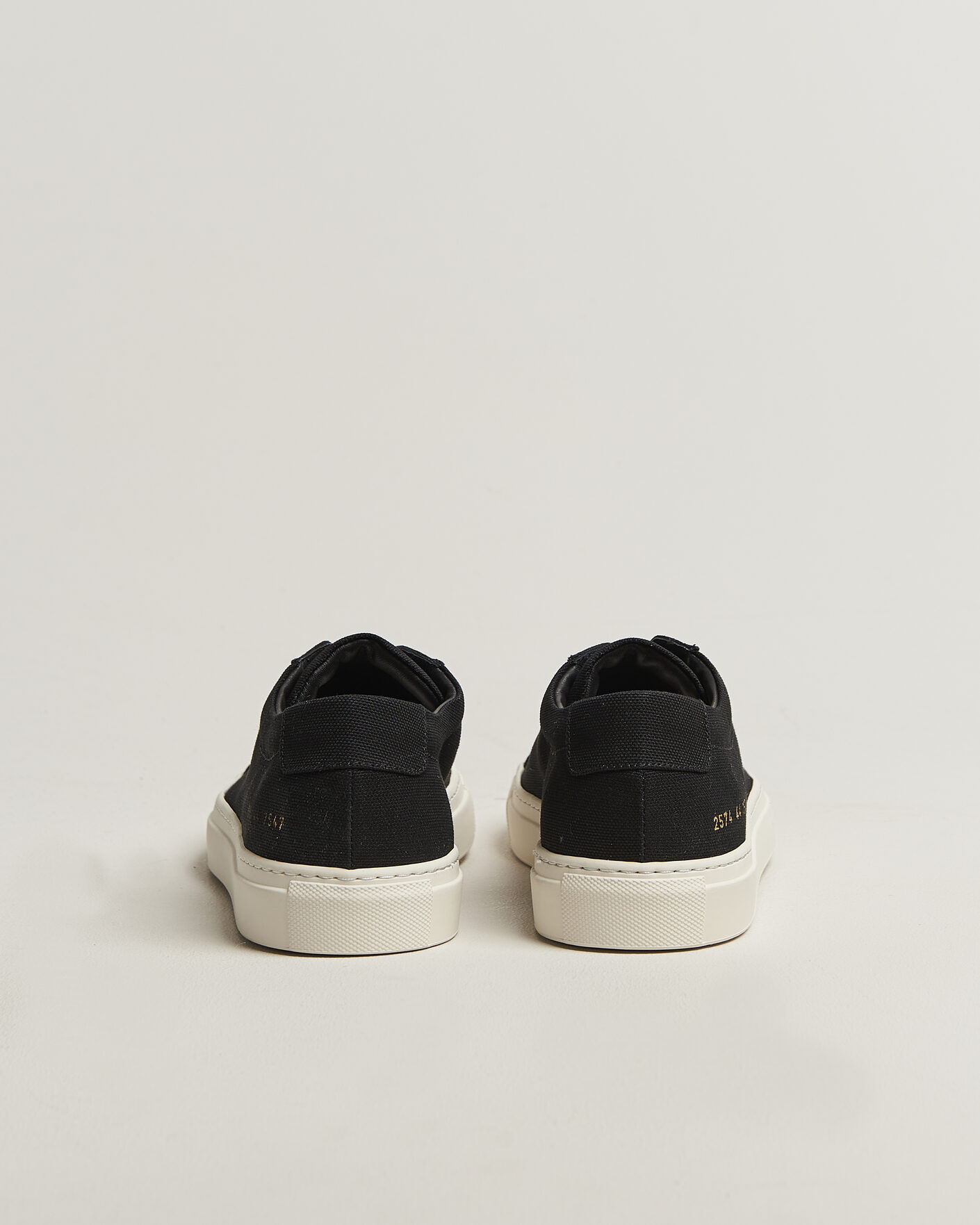 Uomini | Sneakers | Common Projects | Original Achilles Canvas Sneaker Black