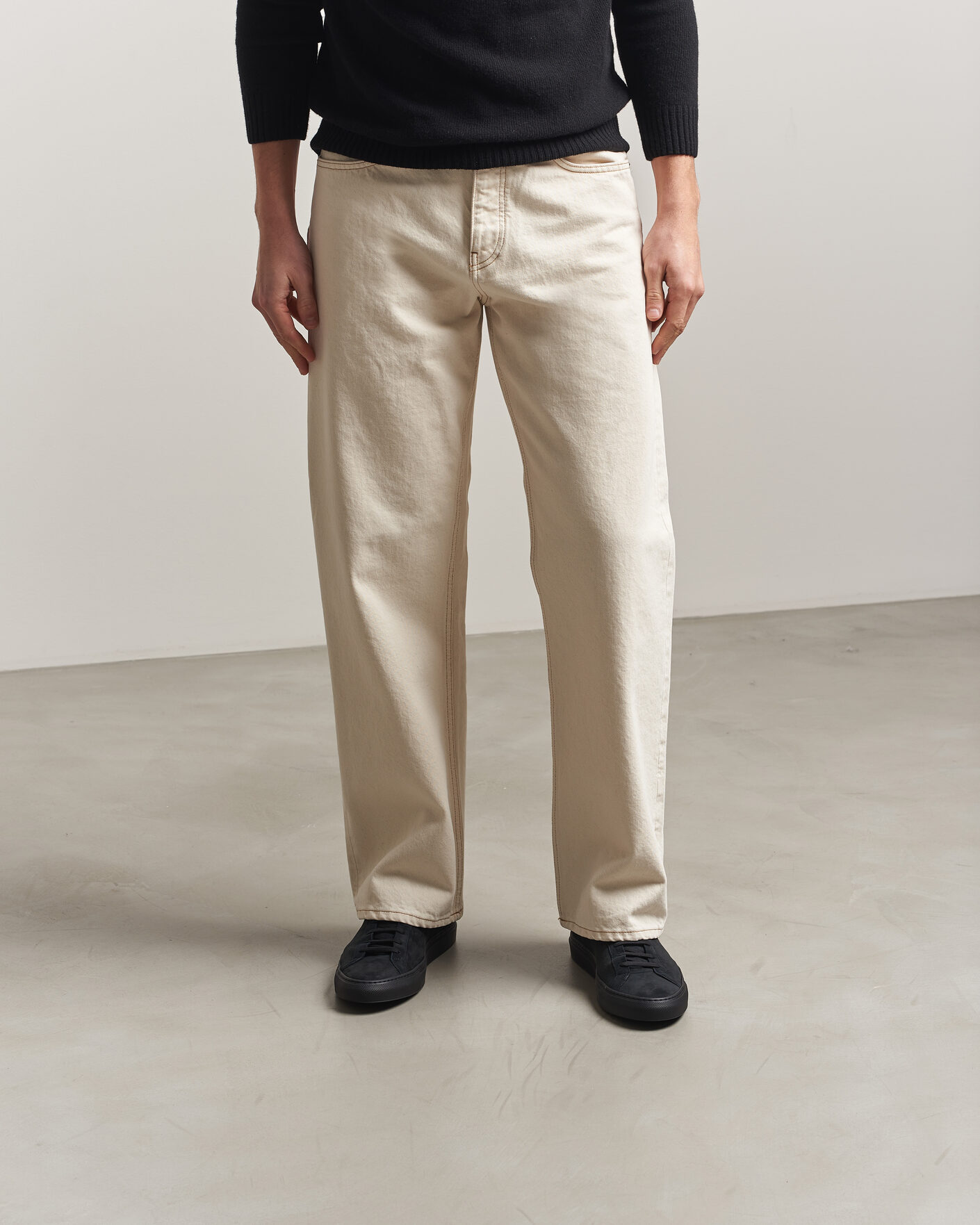 Uomini | Sneakers | Common Projects | Original Achilles Suede Sneaker Off Black