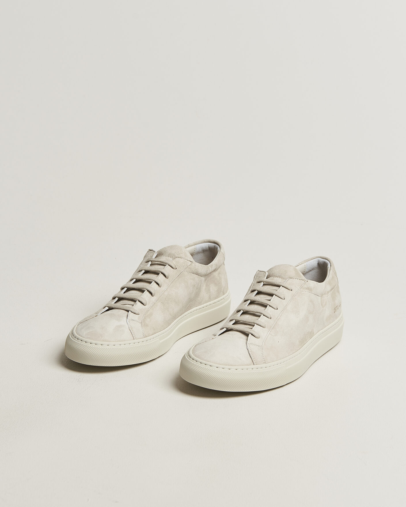 Uomini | Sneakers | Common Projects | Original Achilles Suede Sneaker Light Grey