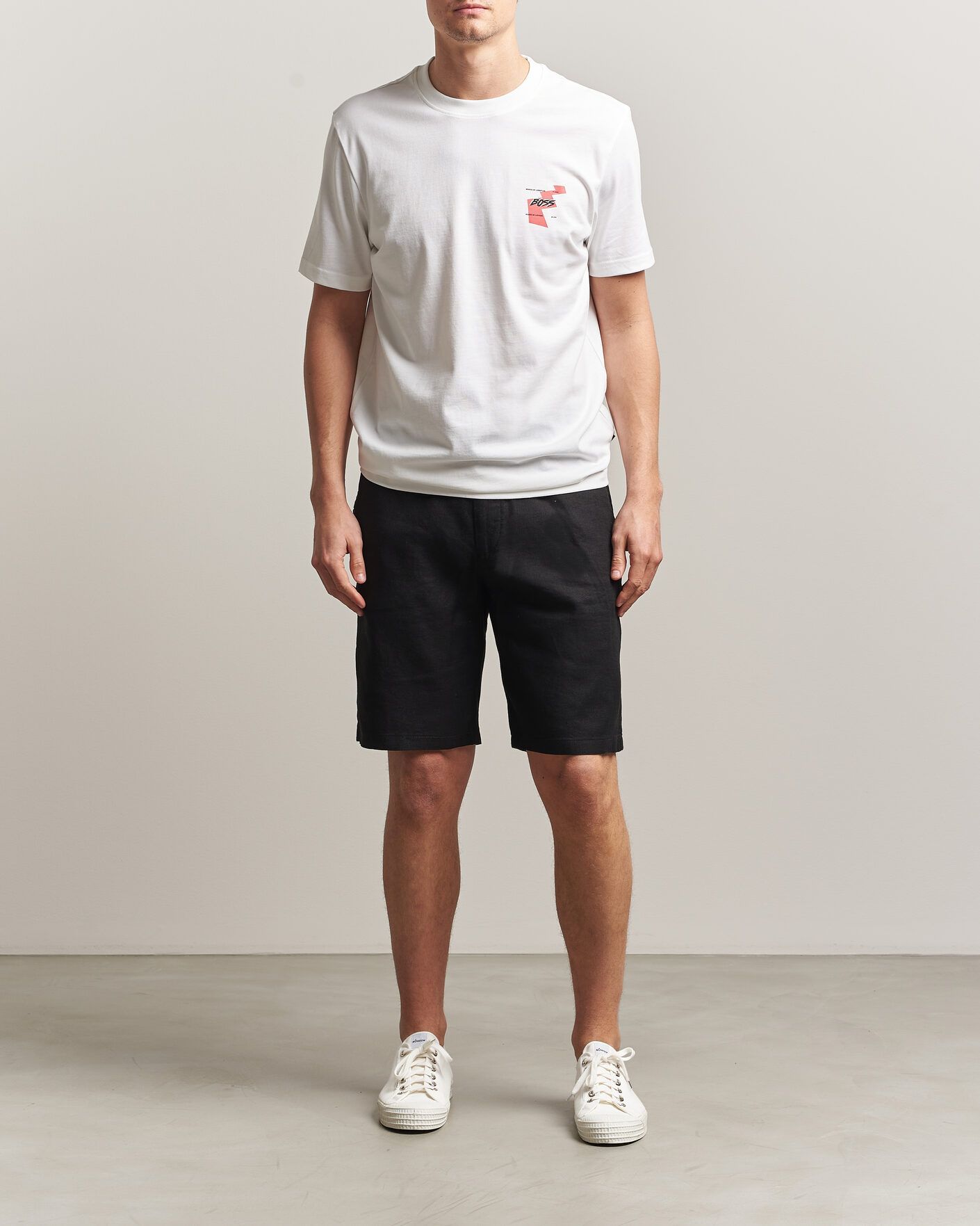 Uomini | Pantaloncini | BOSS ORANGE | Tapered Linen Drawstring Shorts Black