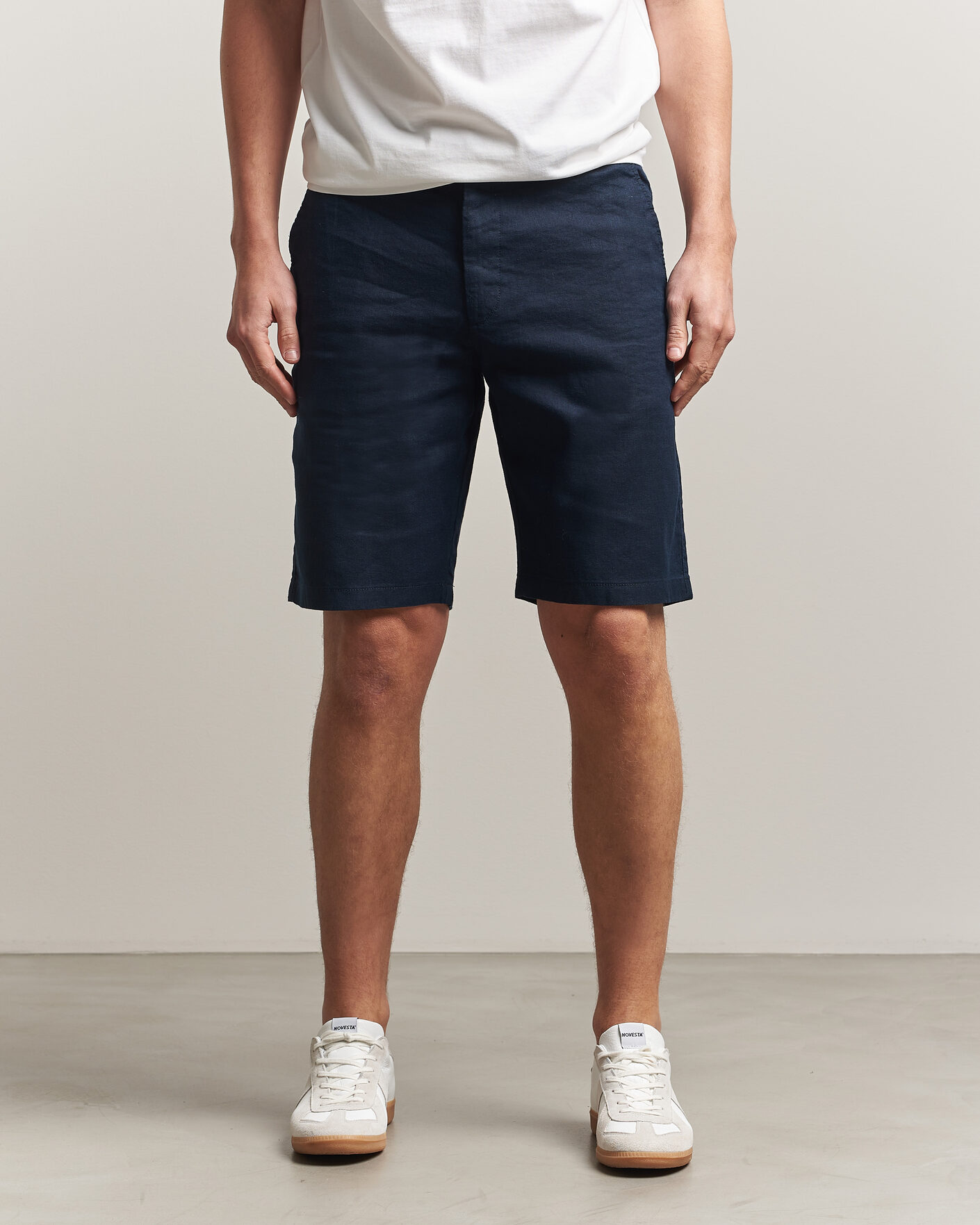 Uomini | Pantaloncini | BOSS ORANGE | Tapered Linen Drawstring Shorts Dark Blue