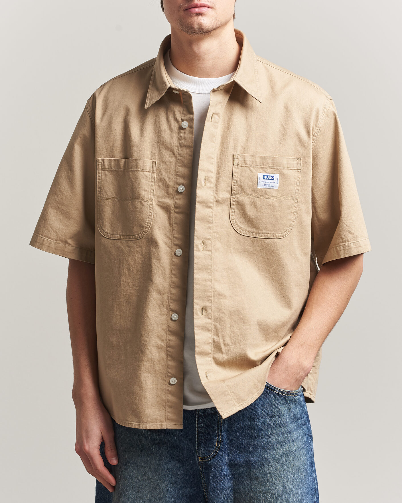 Uomini | Camicie | HUGO | Ebwin Workwear Short Sleeve Shirt Medium Beige