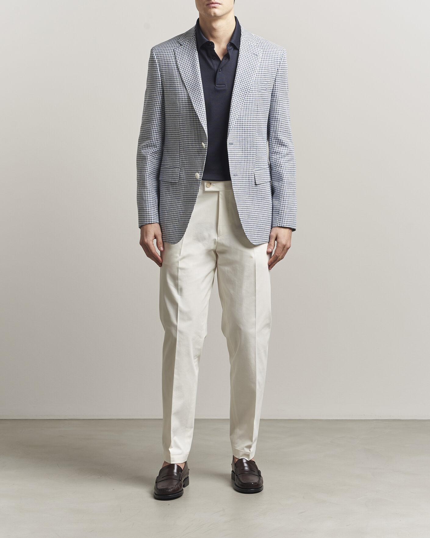Uomini | Pantaloni | BOSS CAMEL | Peet Cotton Pleated Trousers Open White