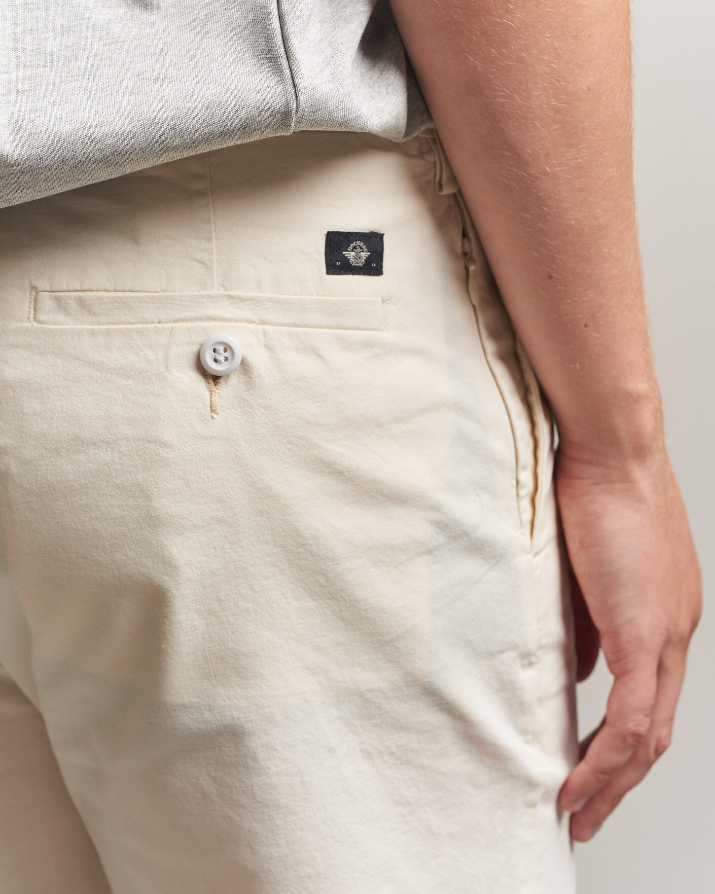 Uomini | Pantaloncini | Dockers | Slim Cotton/Linen Shorts Buttercream
