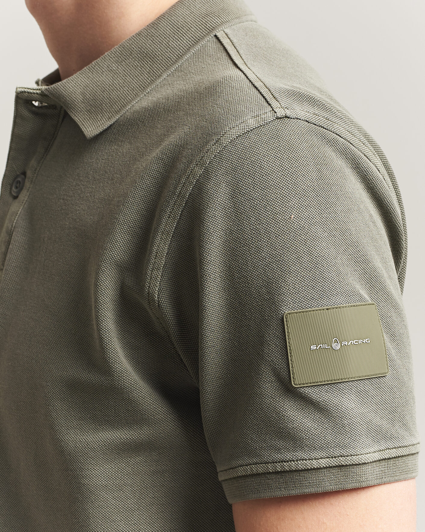 Uomini | Polo | Sail Racing | Wind Pigment Dyed Polo Mud Green