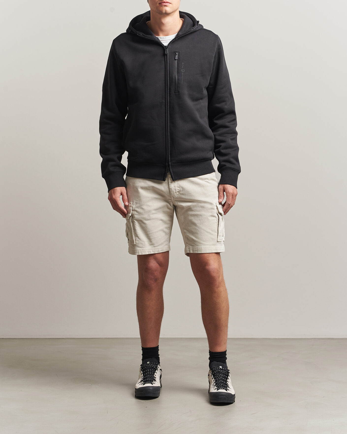Uomini | Pantaloncini | Sail Racing | Grinder Corduroy Cargo Shorts Sand