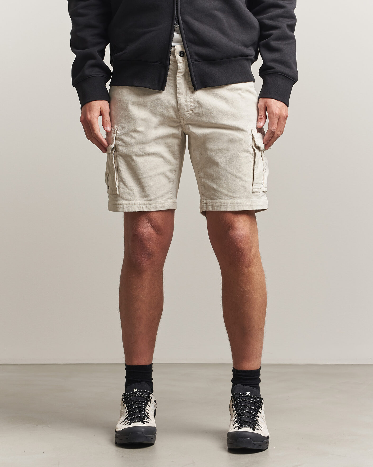Uomini | Pantaloncini | Sail Racing | Grinder Corduroy Cargo Shorts Sand