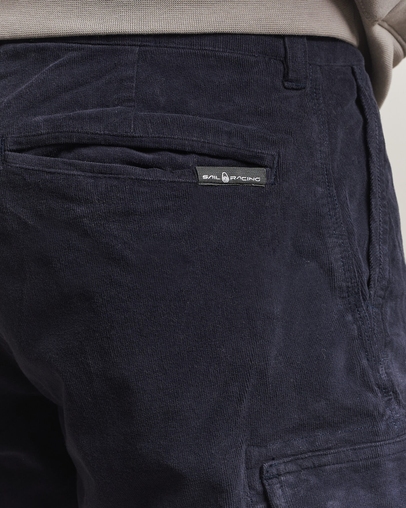 Uomini | Pantaloncini | Sail Racing | Grinder Corduroy Cargo Shorts Dark Navy