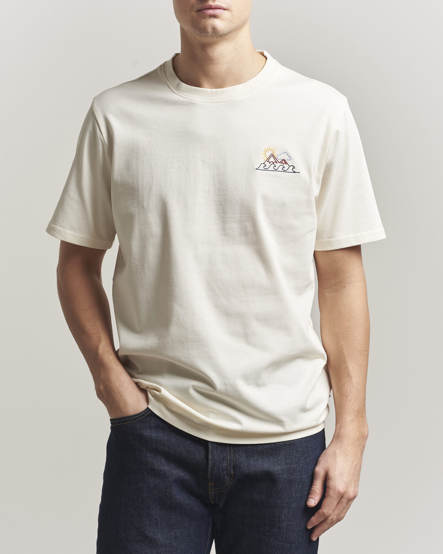 Uomini | T-shirt | KnowledgeCotton Apparel | Chest Print T-Shirt Egret