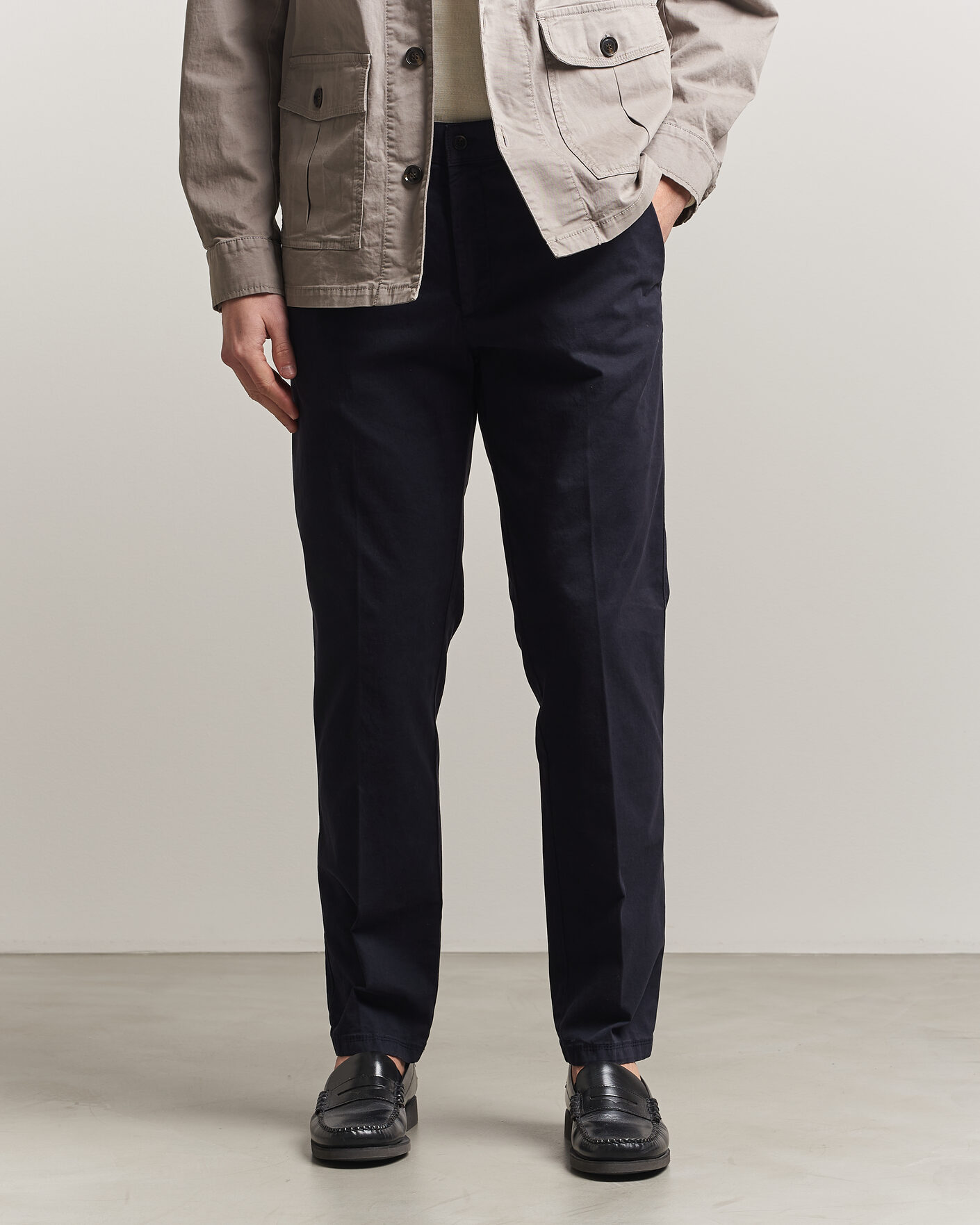 Uomini | Pantaloni | Oscar Jacobson | Danik Cotton Trousers Navy