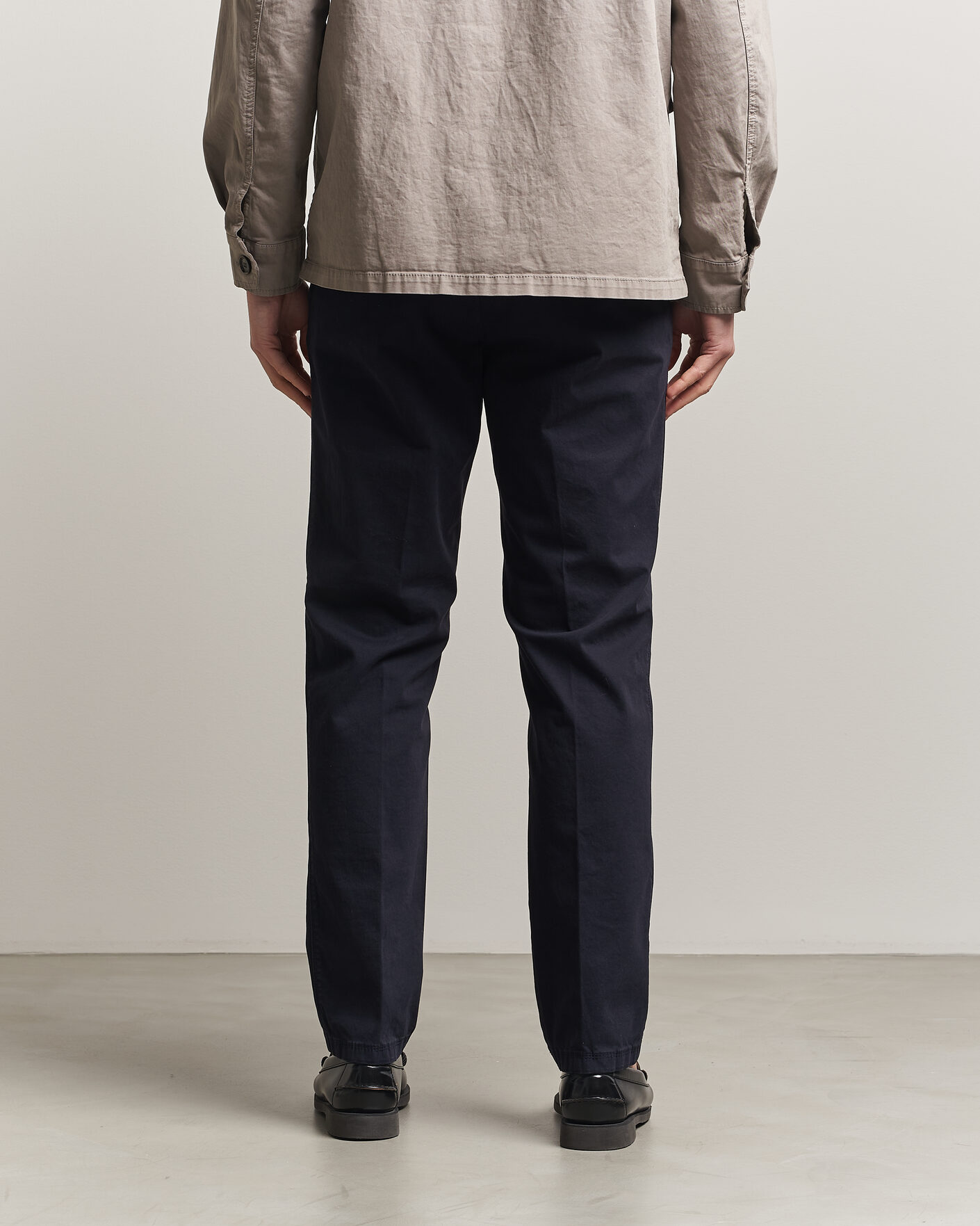 Uomini | Pantaloni | Oscar Jacobson | Danik Cotton Trousers Navy