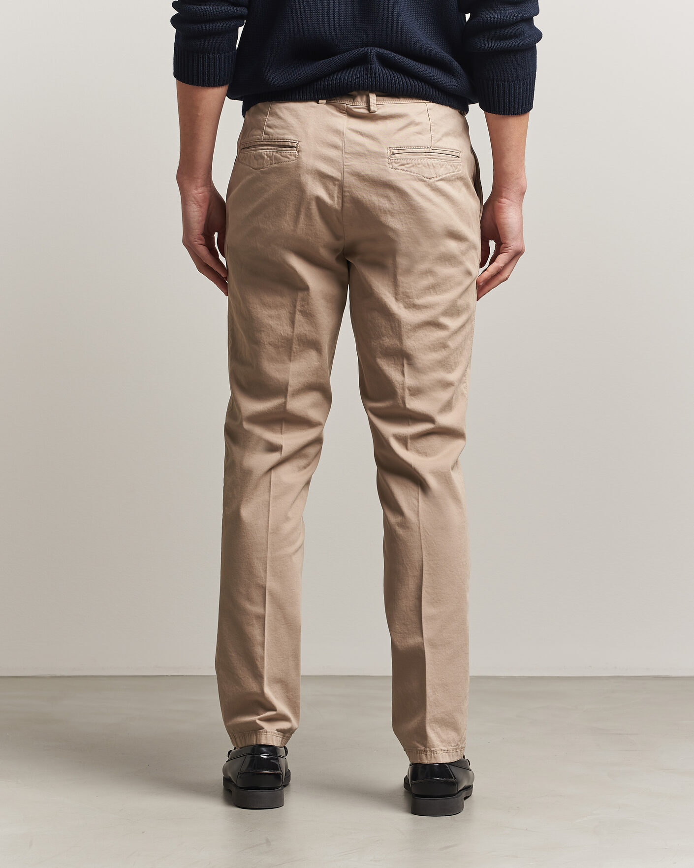 Uomini | Pantaloni | Oscar Jacobson | Danik Cotton Trousers Beige