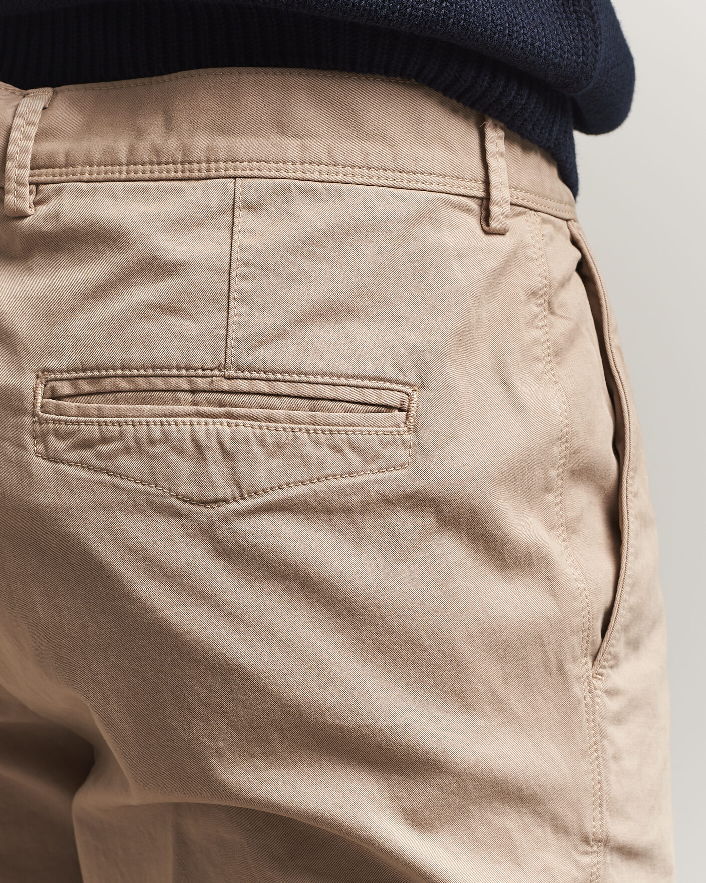 Uomini | Pantaloni | Oscar Jacobson | Danik Cotton Trousers Beige