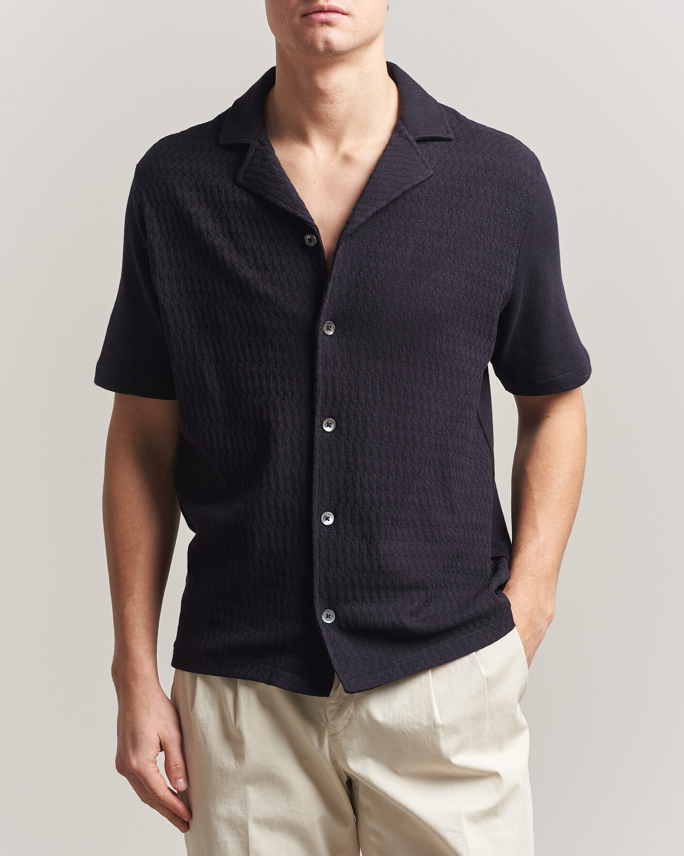 Uomini | Camicie | Oscar Jacobson | Kirk Knitted Short Sleeve Shirt Navy
