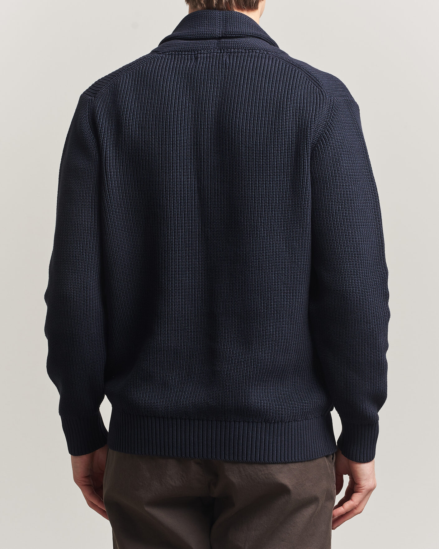 Uomini | Maglieria | Oscar Jacobson | Roland Knitted Cotton Cardigan Navy