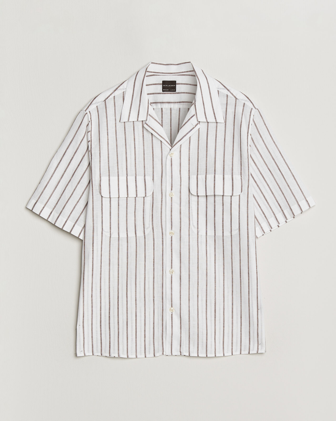 Uomini | Camicie | Oscar Jacobson | Striped Short Sleeve Linen Shirt Brown/White