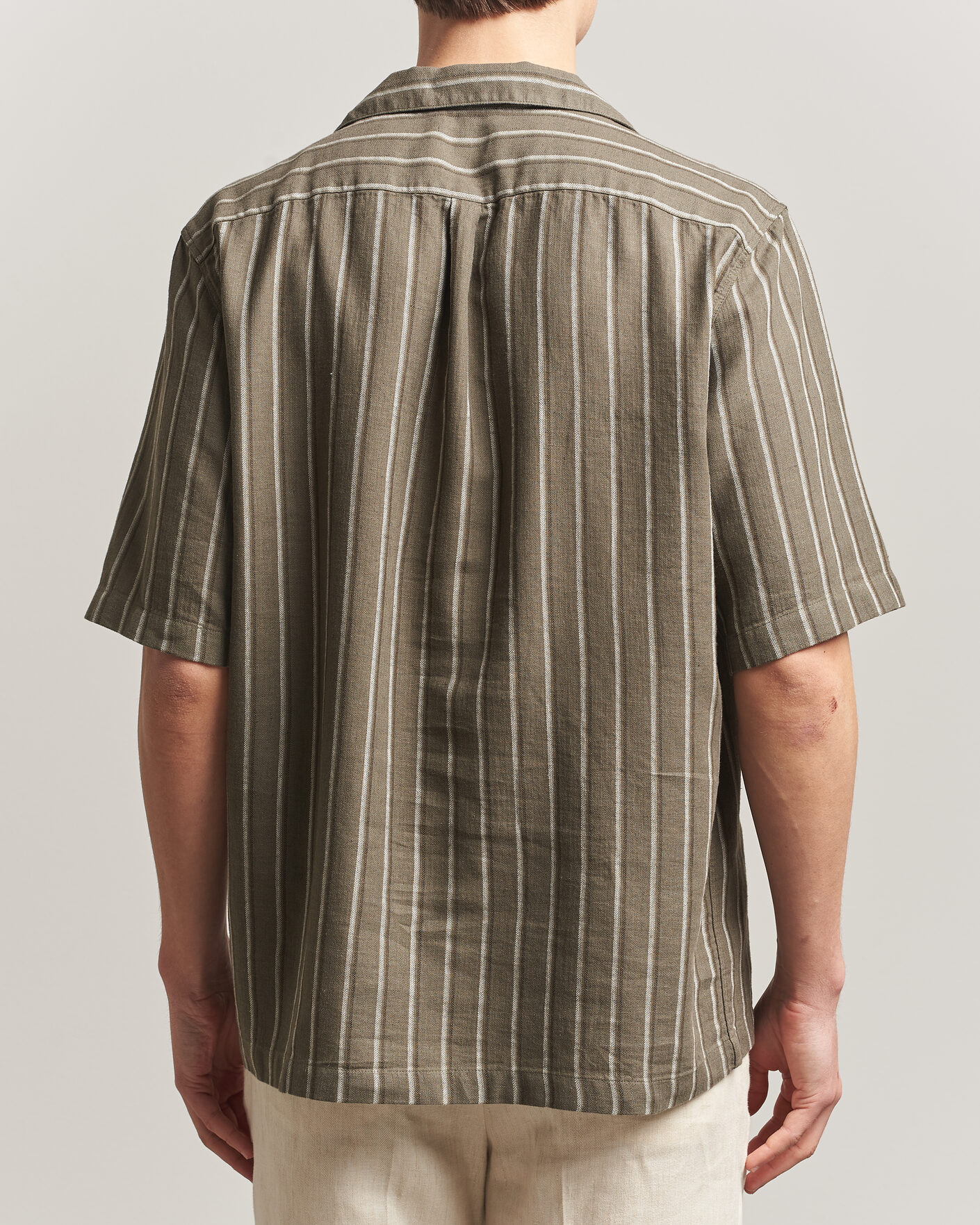 Uomini | Camicie | Oscar Jacobson | Reg Fit Cuban Herringbone Short Sleeve Shirt Green