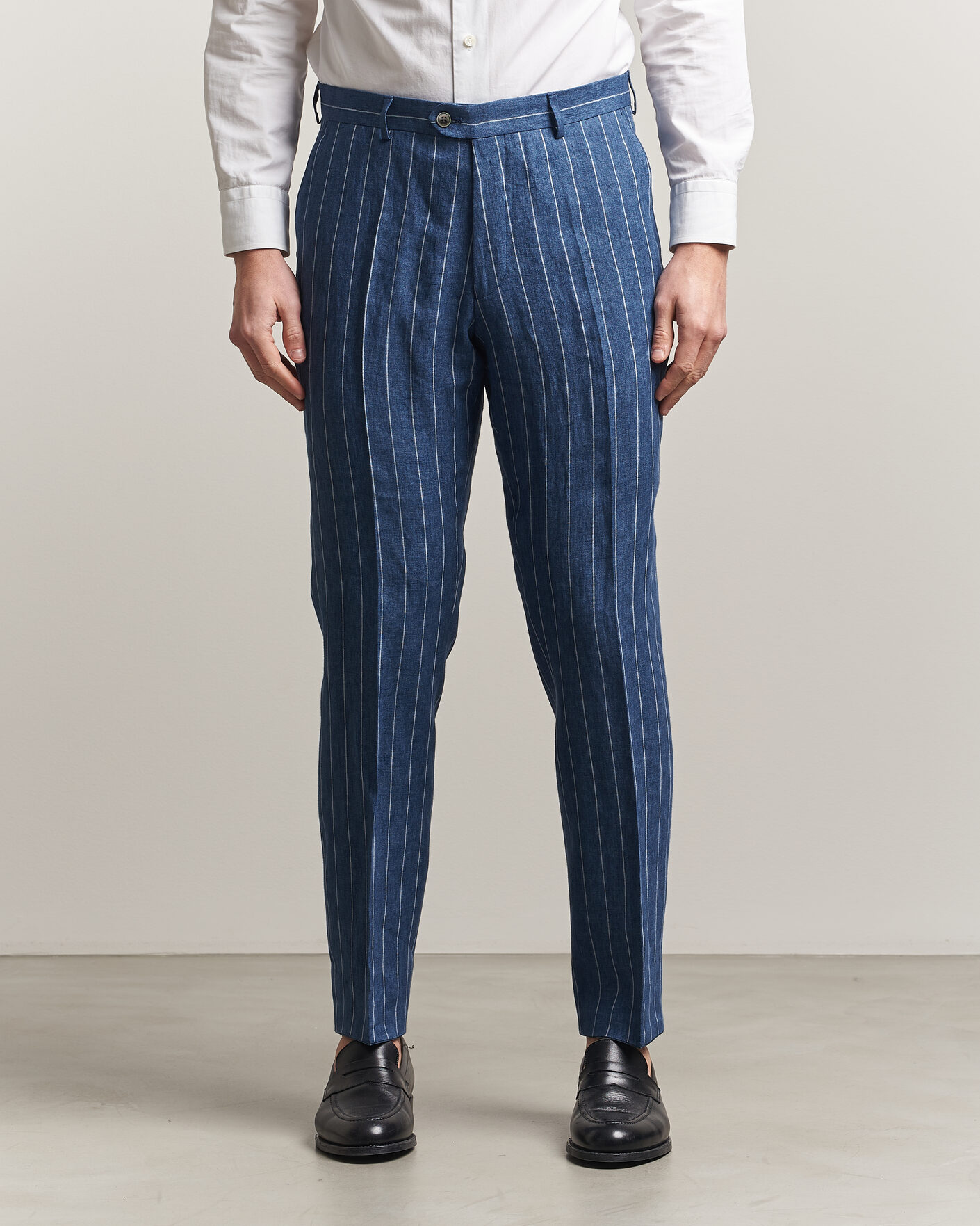 Uomini | Pantaloni | Oscar Jacobson | Dandy Striped Linen Trousers Blue