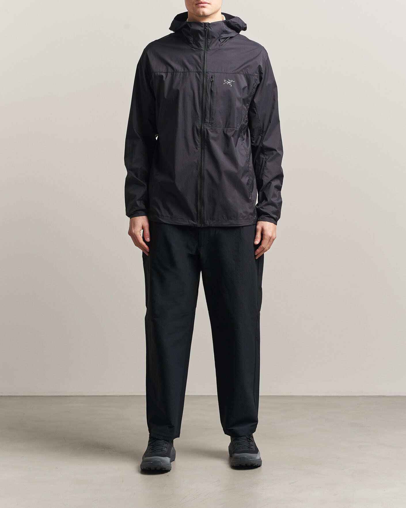 Uomini | Giacche | Arc'teryx | Squamish Lightweight Hooded Jacket Black
