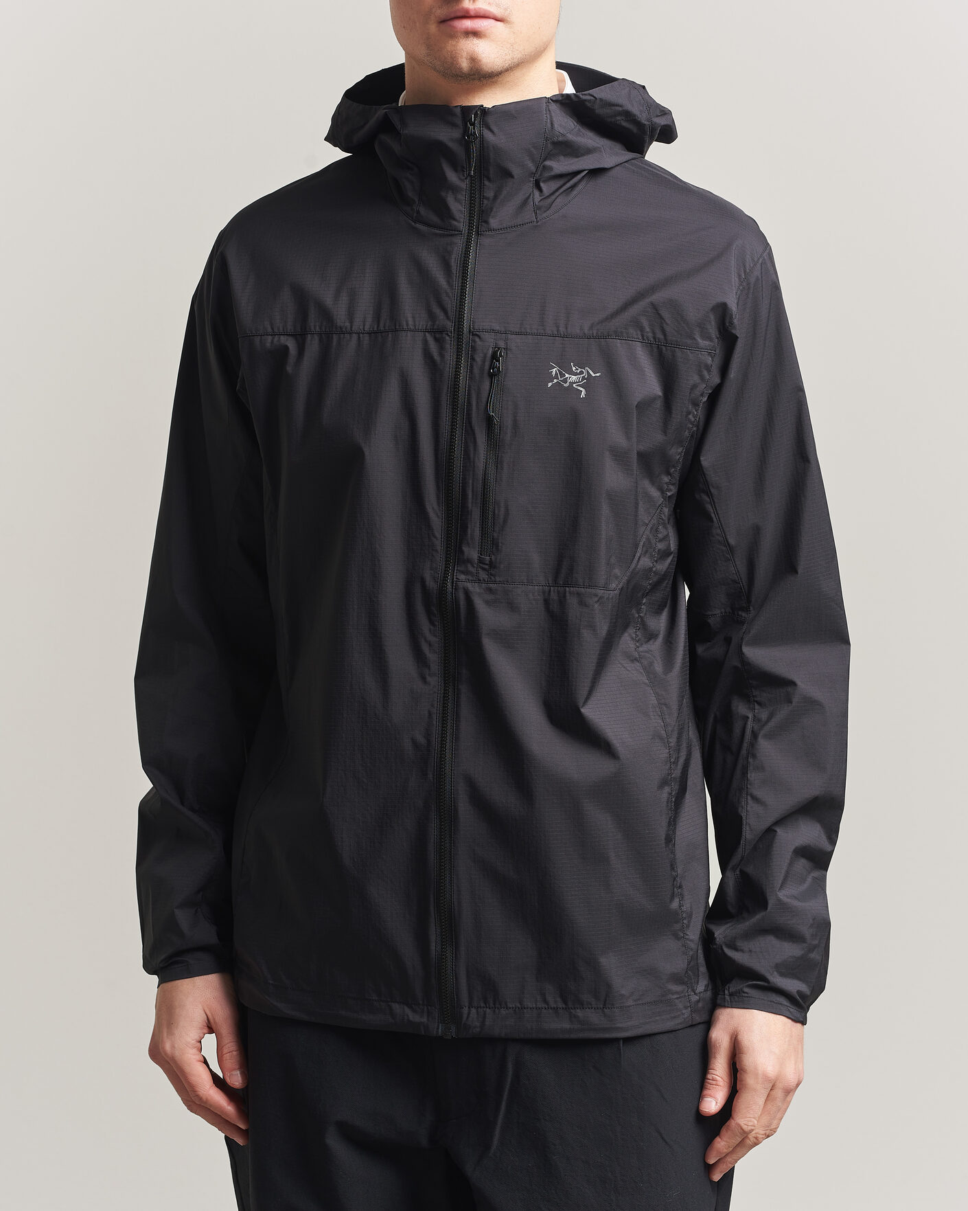 Uomini | Giacche | Arc'teryx | Squamish Lightweight Hooded Jacket Black
