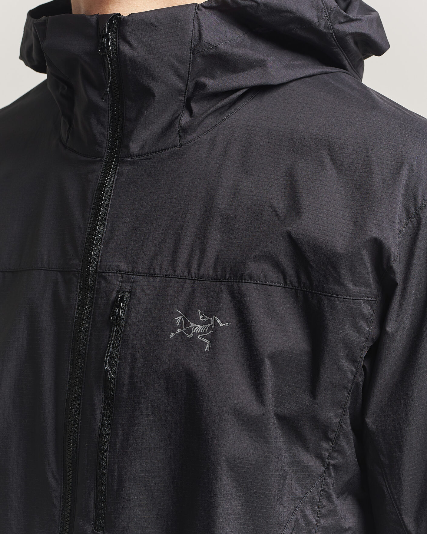 Uomini | Giacche | Arc'teryx | Squamish Lightweight Hooded Jacket Black