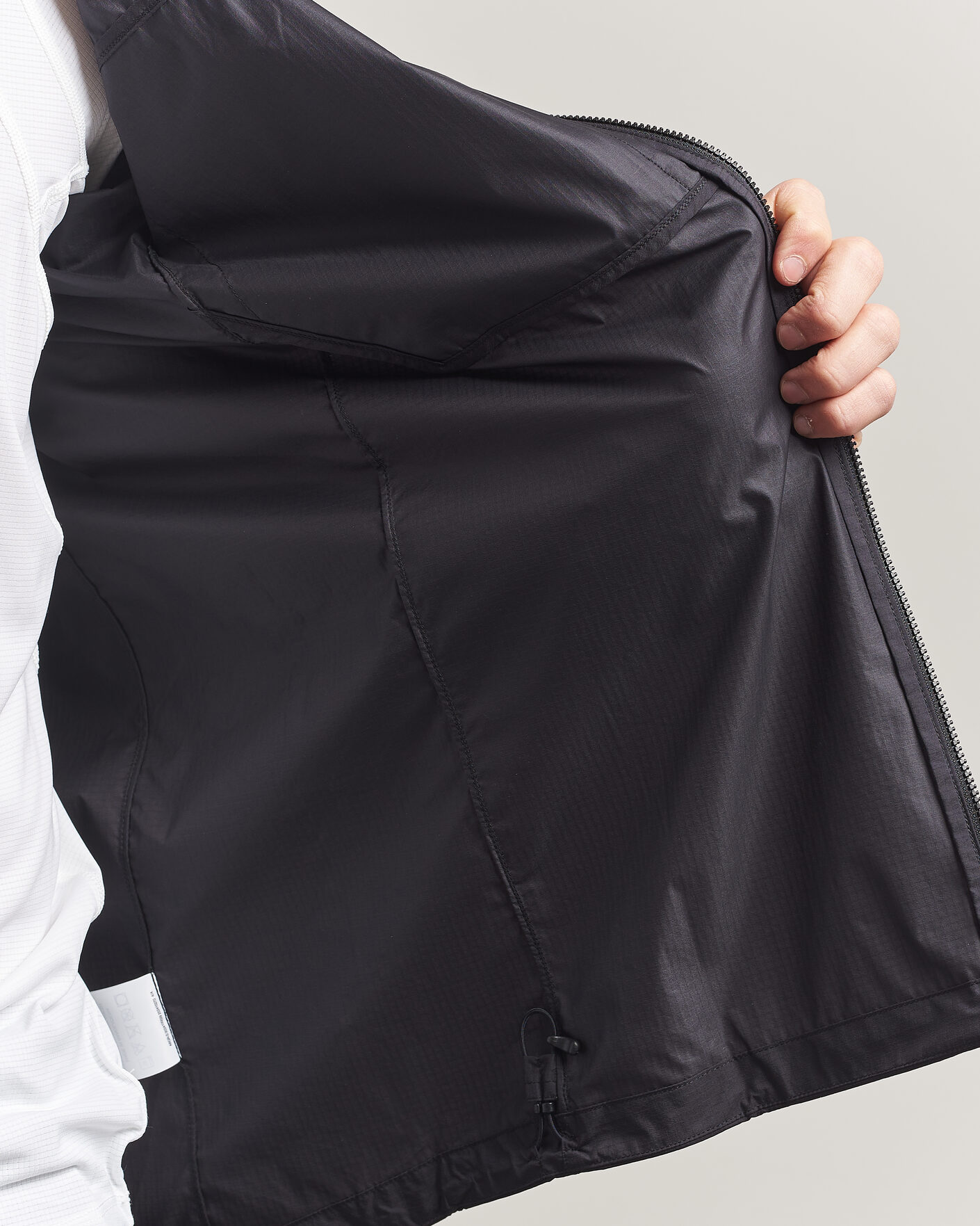 Uomini | Giacche | Arc'teryx | Squamish Lightweight Hooded Jacket Black