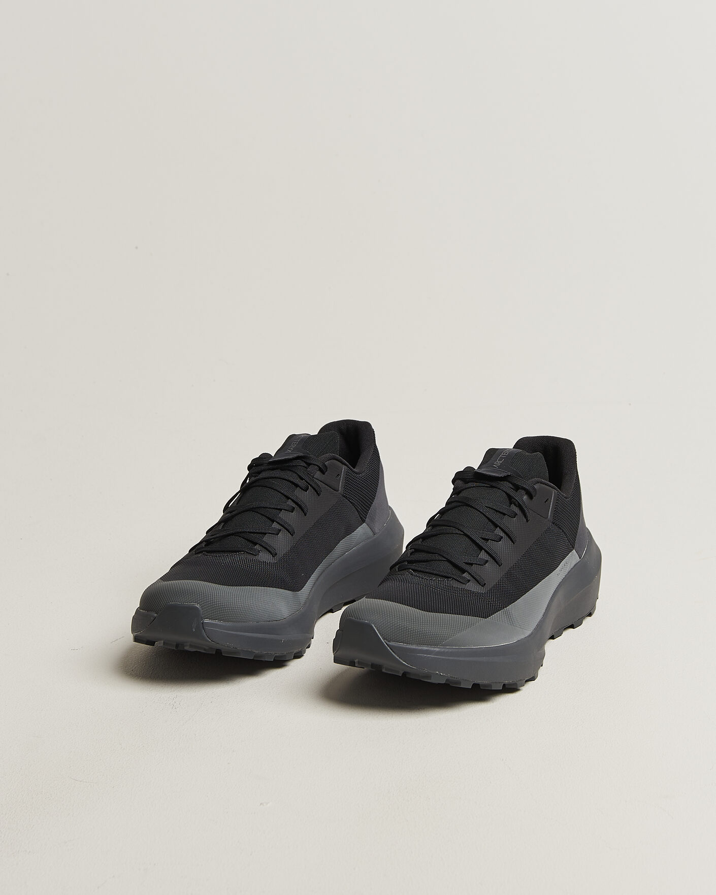 Uomini | Scarpe da trekking | Arc'teryx | Norvan LD 4 Trail Sneaker Black/Graphite