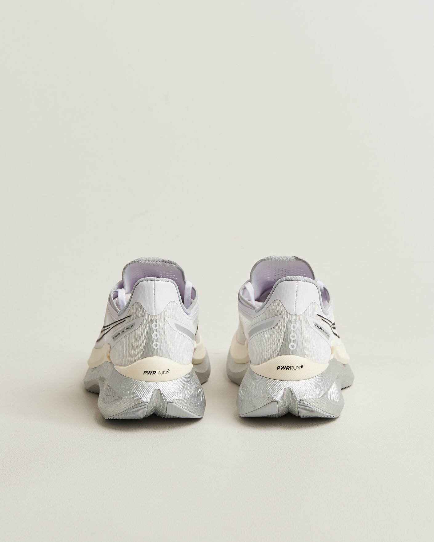 Uomini | Scarpe da corsa | Saucony | Endorphin Pro 5 White/Black