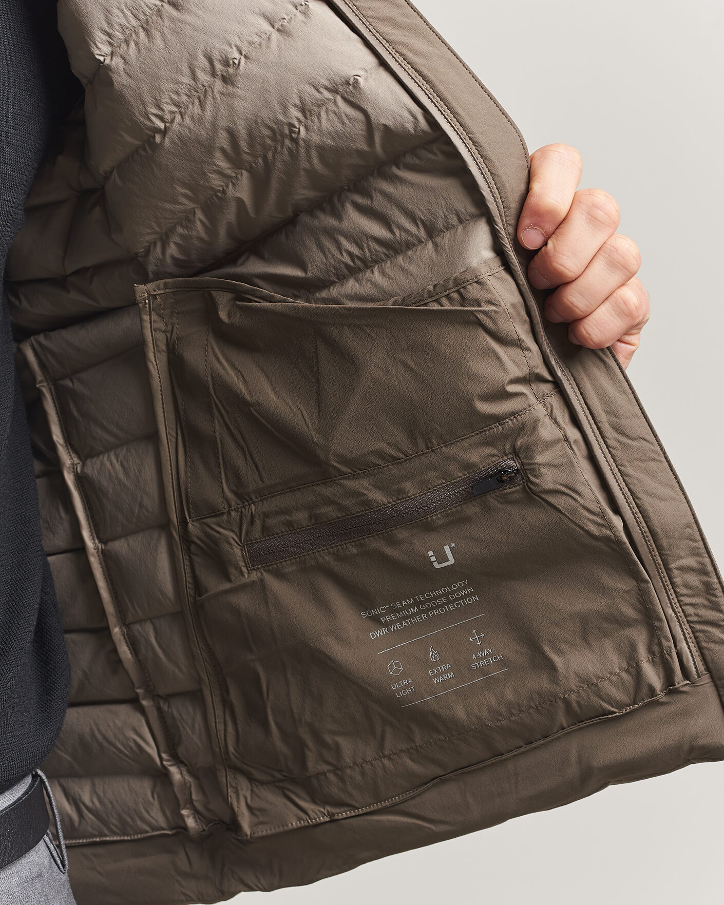 Uomini | Gilet | UBR | Super Sonic Vest Driftwood