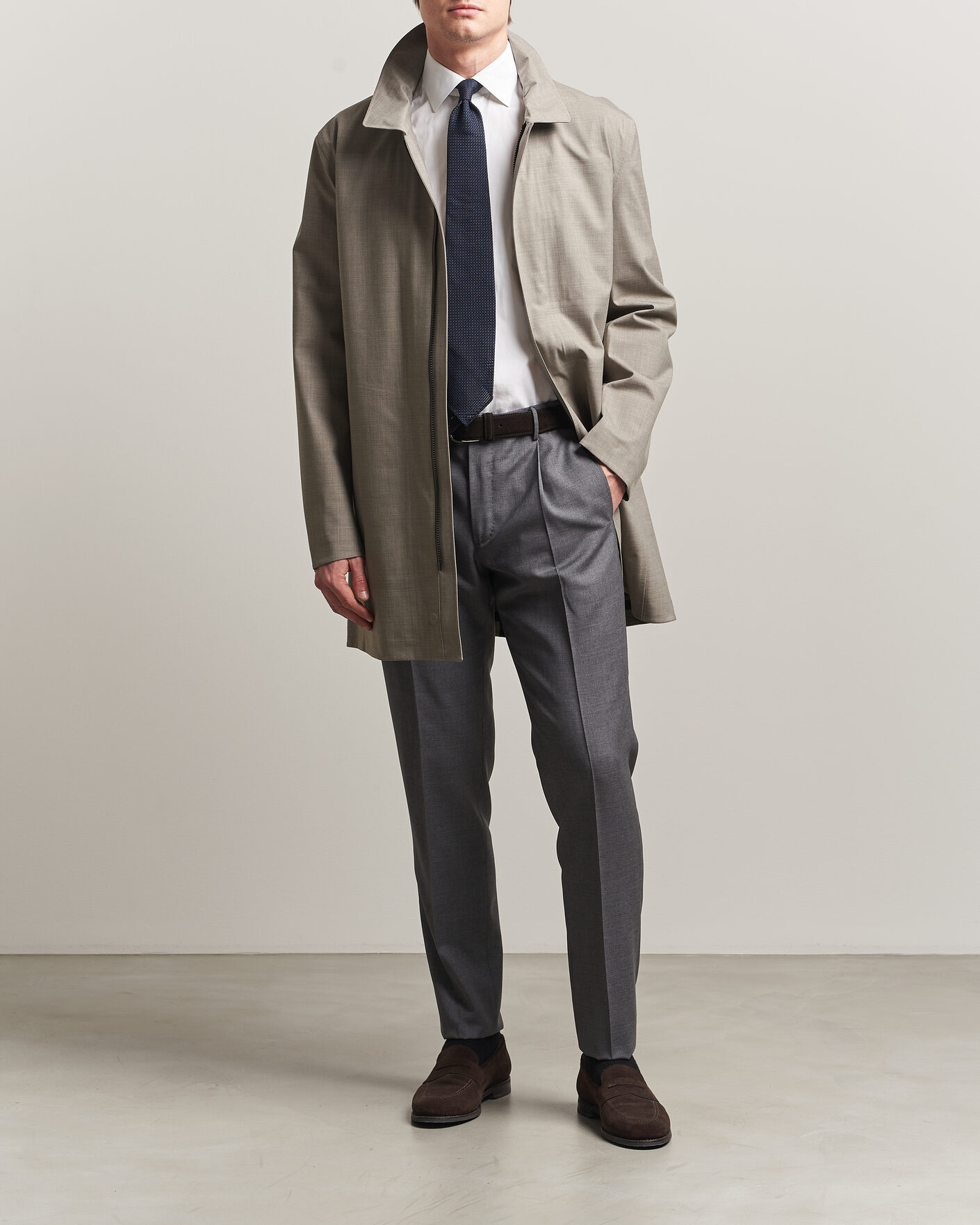 Uomini | Giacche | UBR | Sky Fall Savile Wool Waterproof Coat Sand