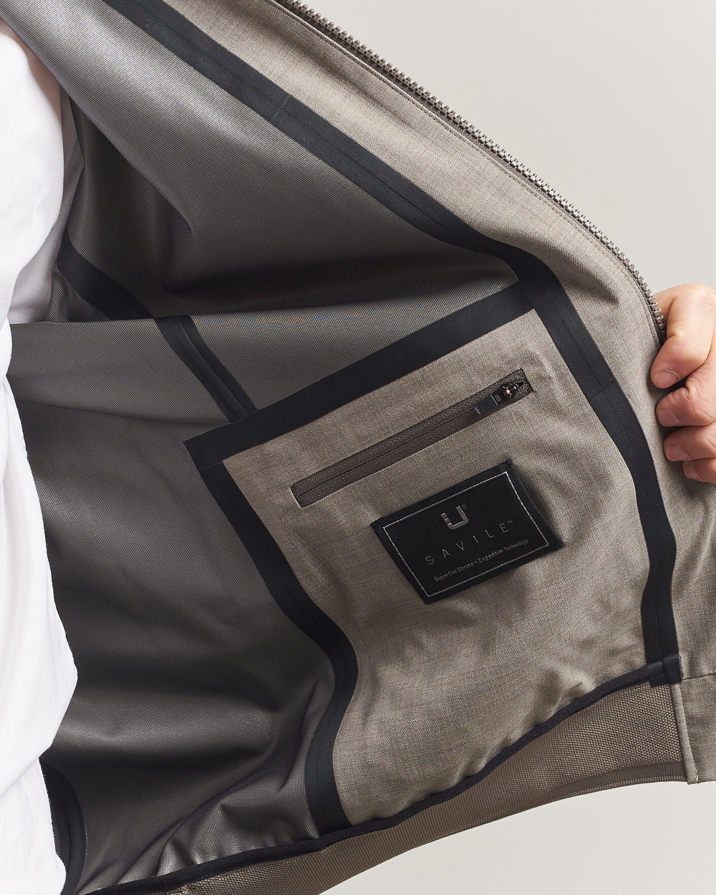 Uomini | Giacche | UBR | Bullet Delta Savile Wool Jacket Sand