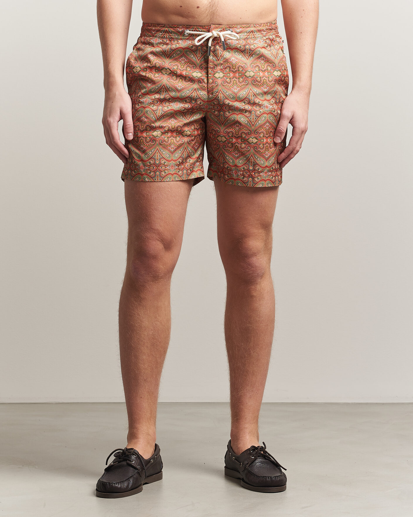 Uomini | Costumi da bagno | Orlebar Brown | Bulldog Drawcord Carnival Swim Shorts Vermillion