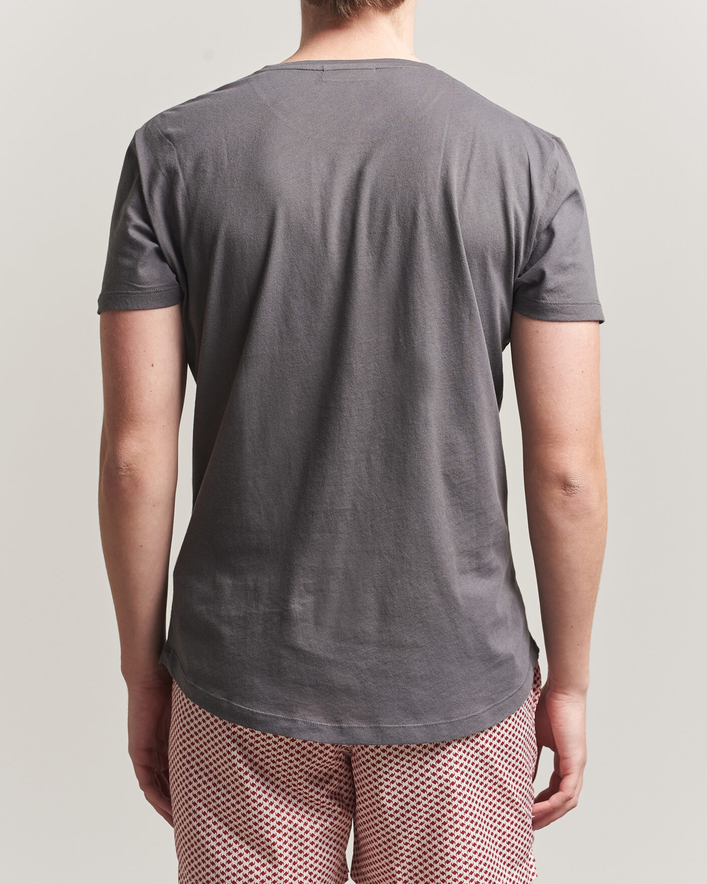 Uomini | T-shirt | Orlebar Brown | OB Crew T-Shirt Elephant Grey