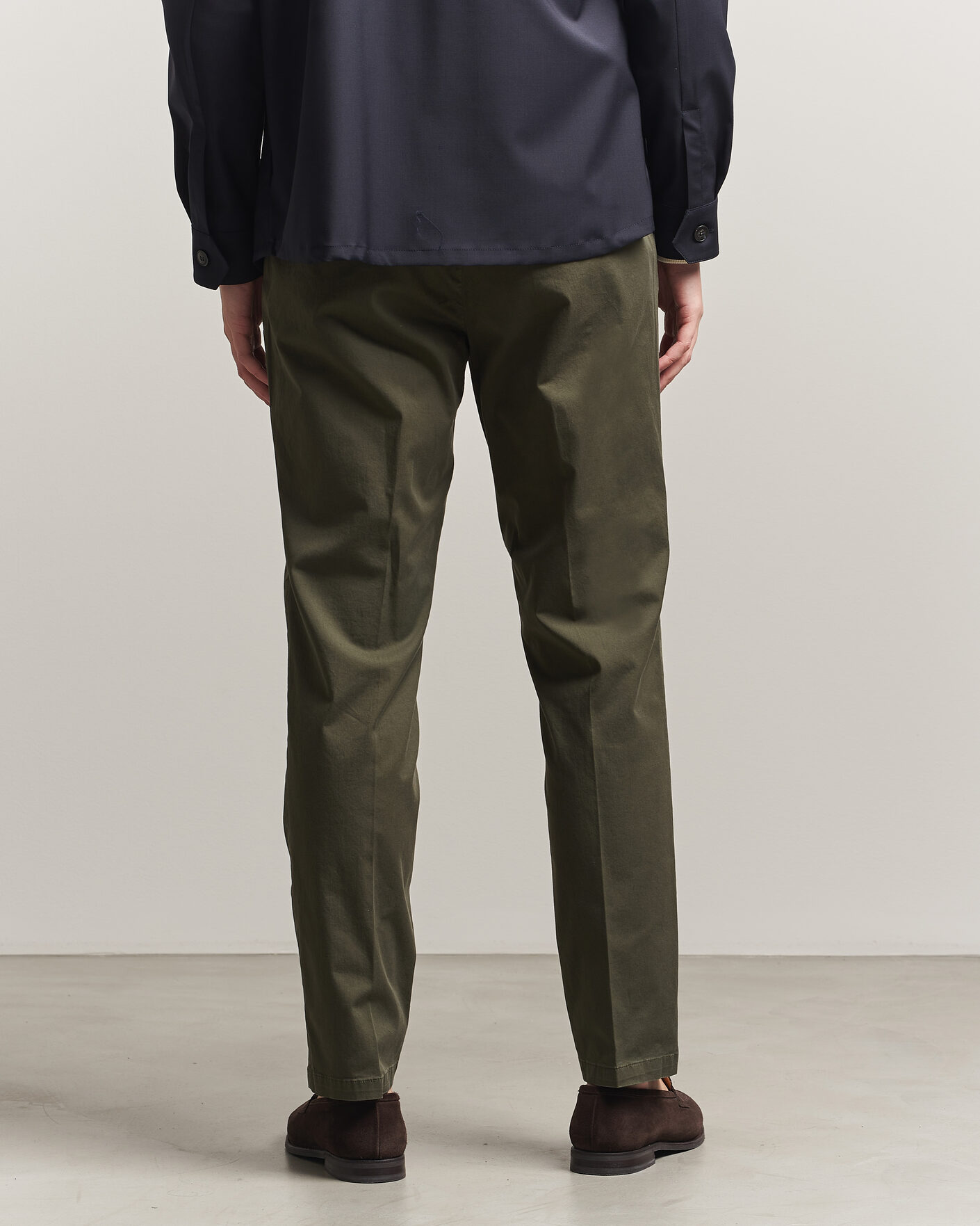 Uomini | Pantaloni | Briglia 1949 | Easy Fit Pleated Cotton Stretch Chino Olive