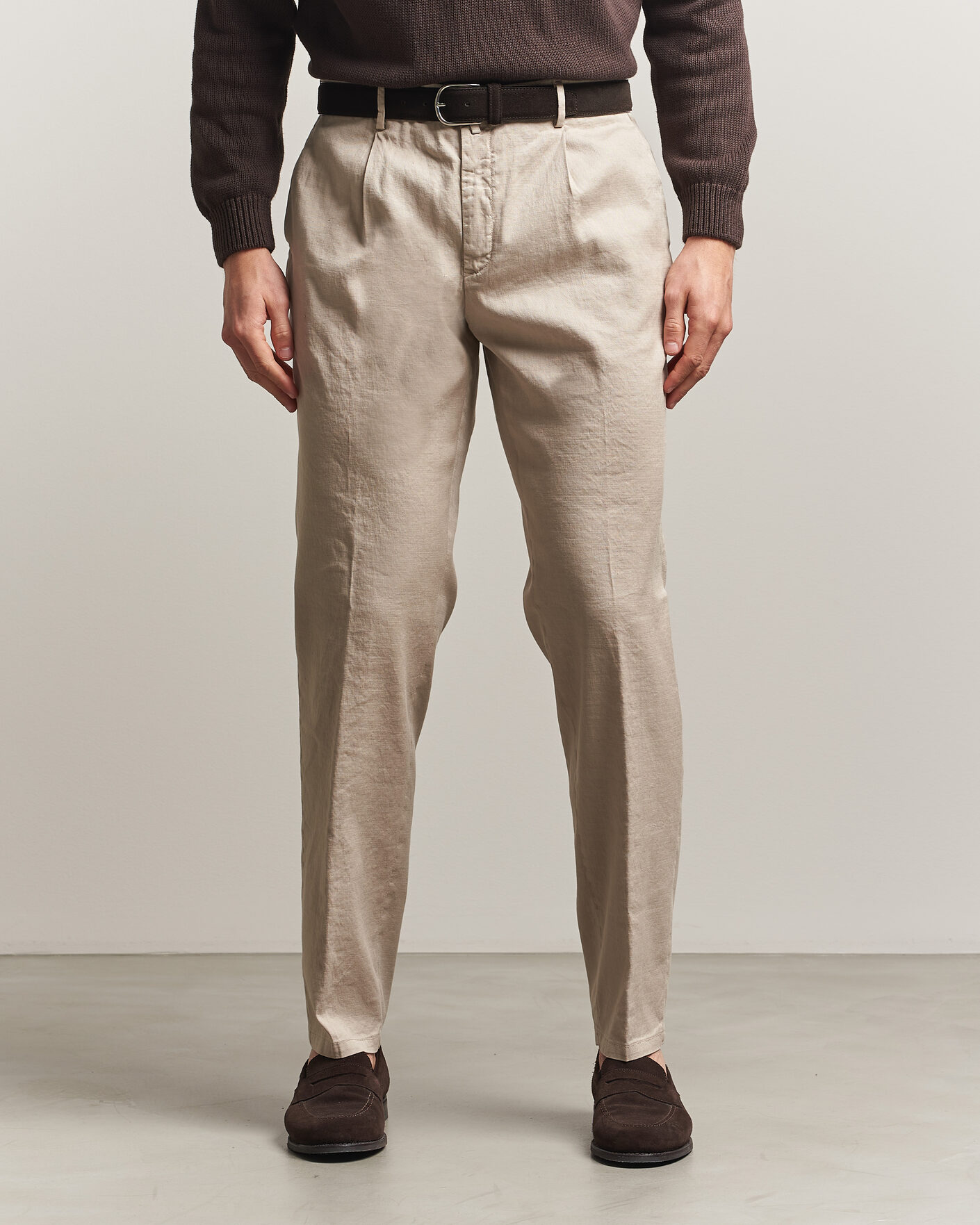 Uomini | Pantaloni | Briglia 1949 | Pleated Linen Trousers Beige
