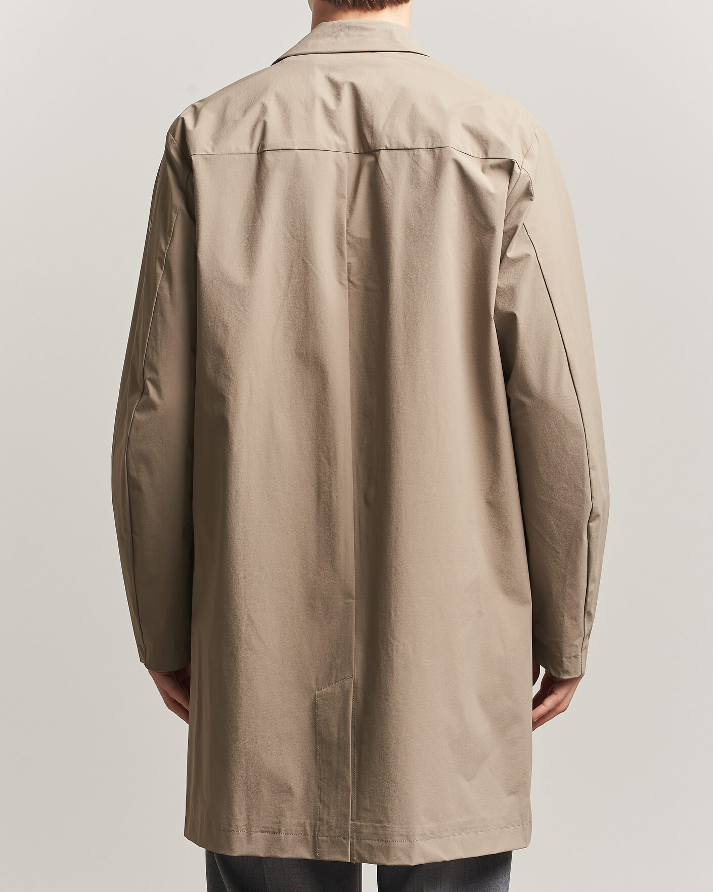 Uomini | Giacche | Scandinavian Edition | Ascend II Lightweight Coat Sand