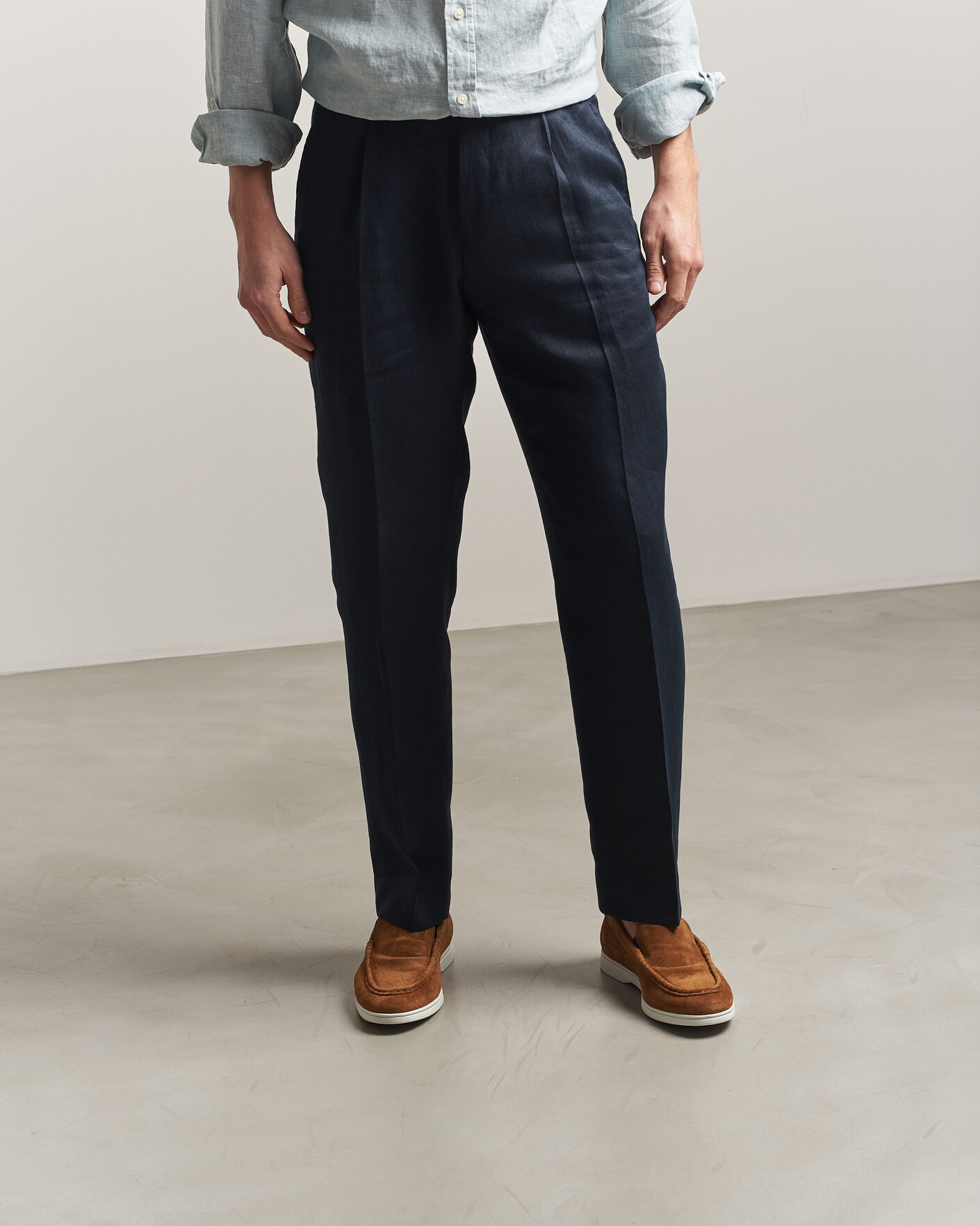 Uomini | Mocassini | Charles Tyrwhitt | Suede Slip On Loafers Light Brown