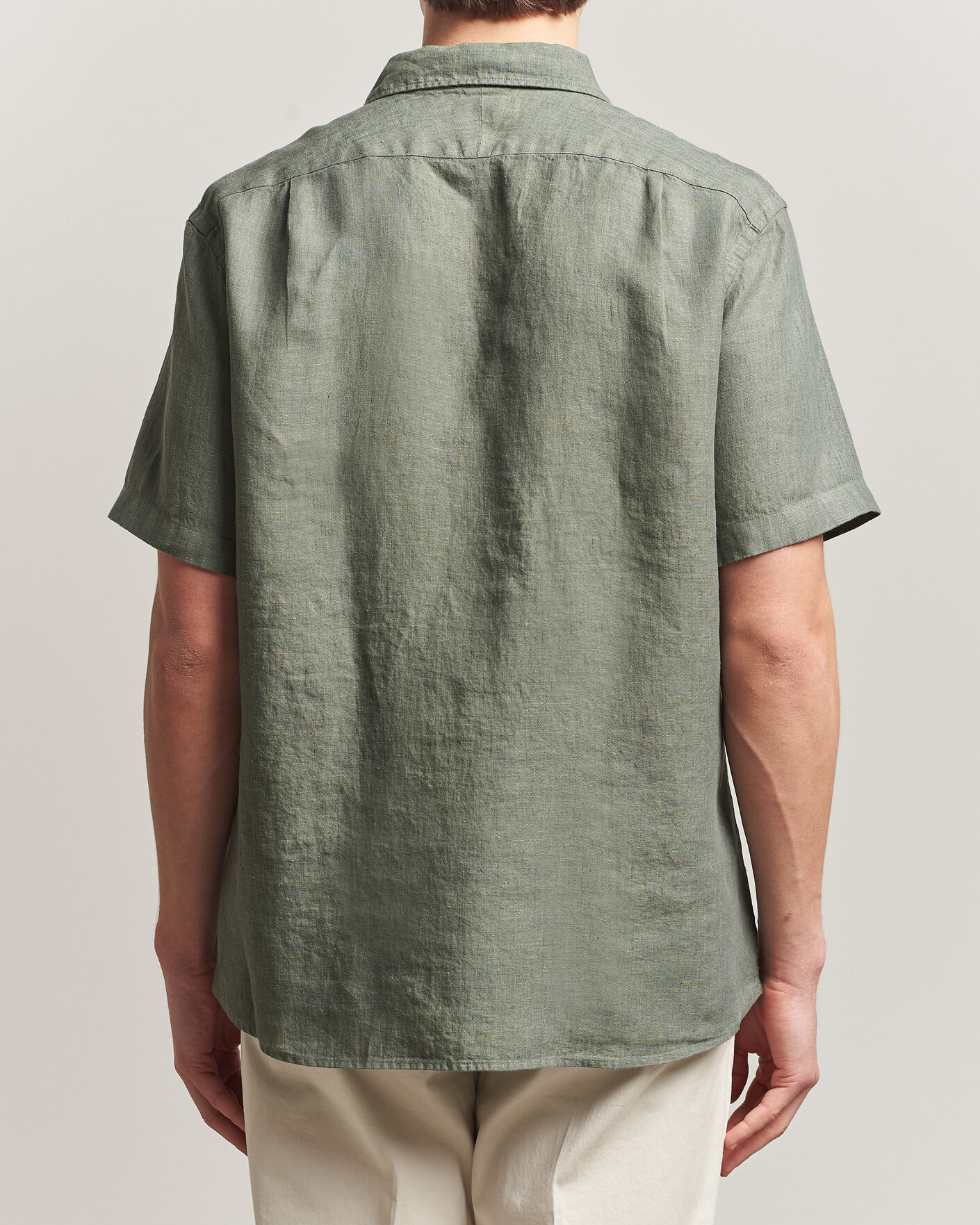 Uomini | Camicie | Charles Tyrwhitt | Pure Linen Short Sleeve Slim Fit Shirt Olive