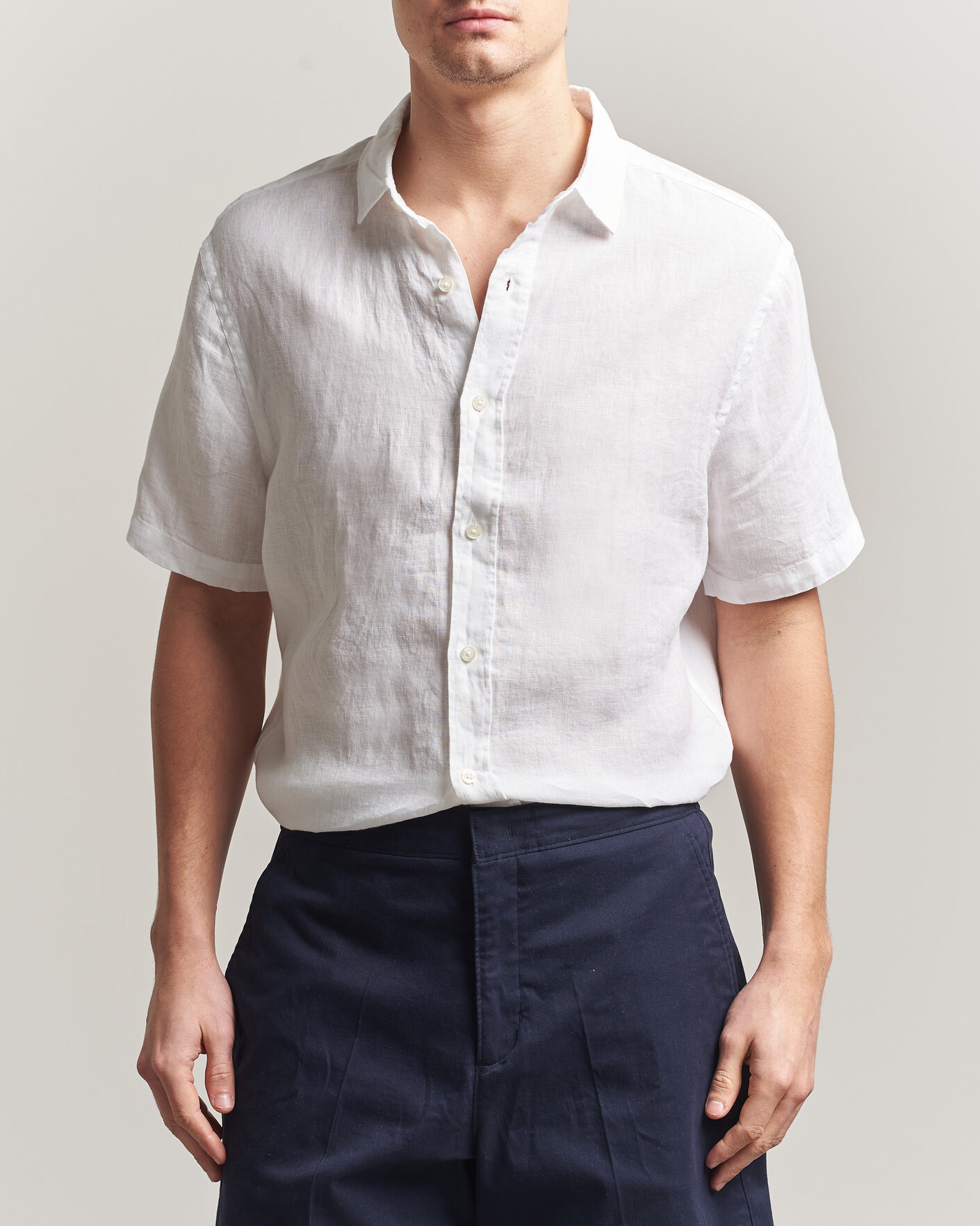 Uomini | Camicie | Charles Tyrwhitt | Pure Linen Short Sleeve Slim Fit Shirt White