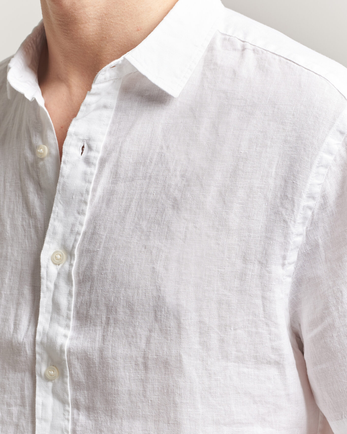 Uomini | Camicie | Charles Tyrwhitt | Pure Linen Short Sleeve Slim Fit Shirt White