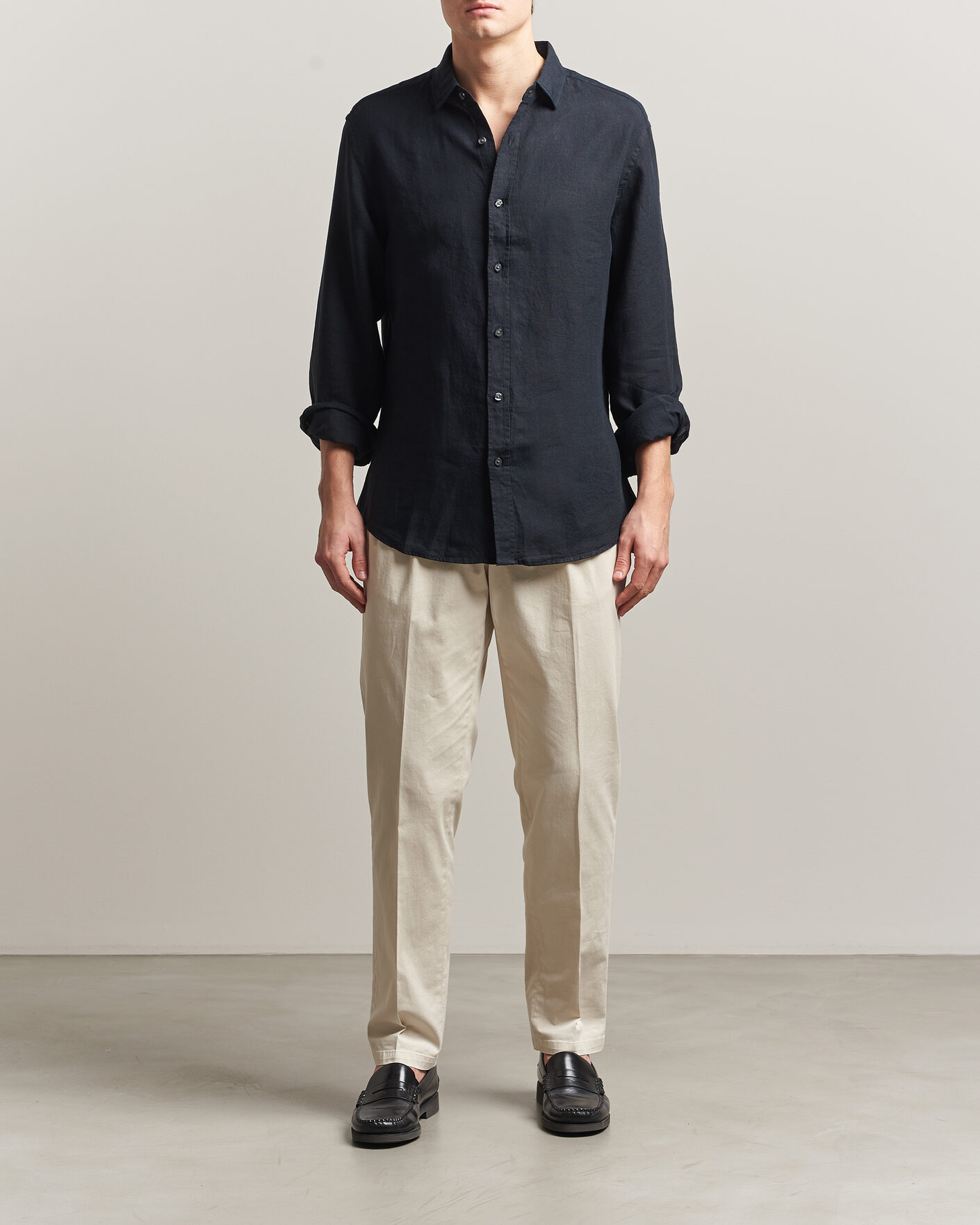 Uomini | Camicie | Charles Tyrwhitt | Pure Linen Slim Fit Shirt Black