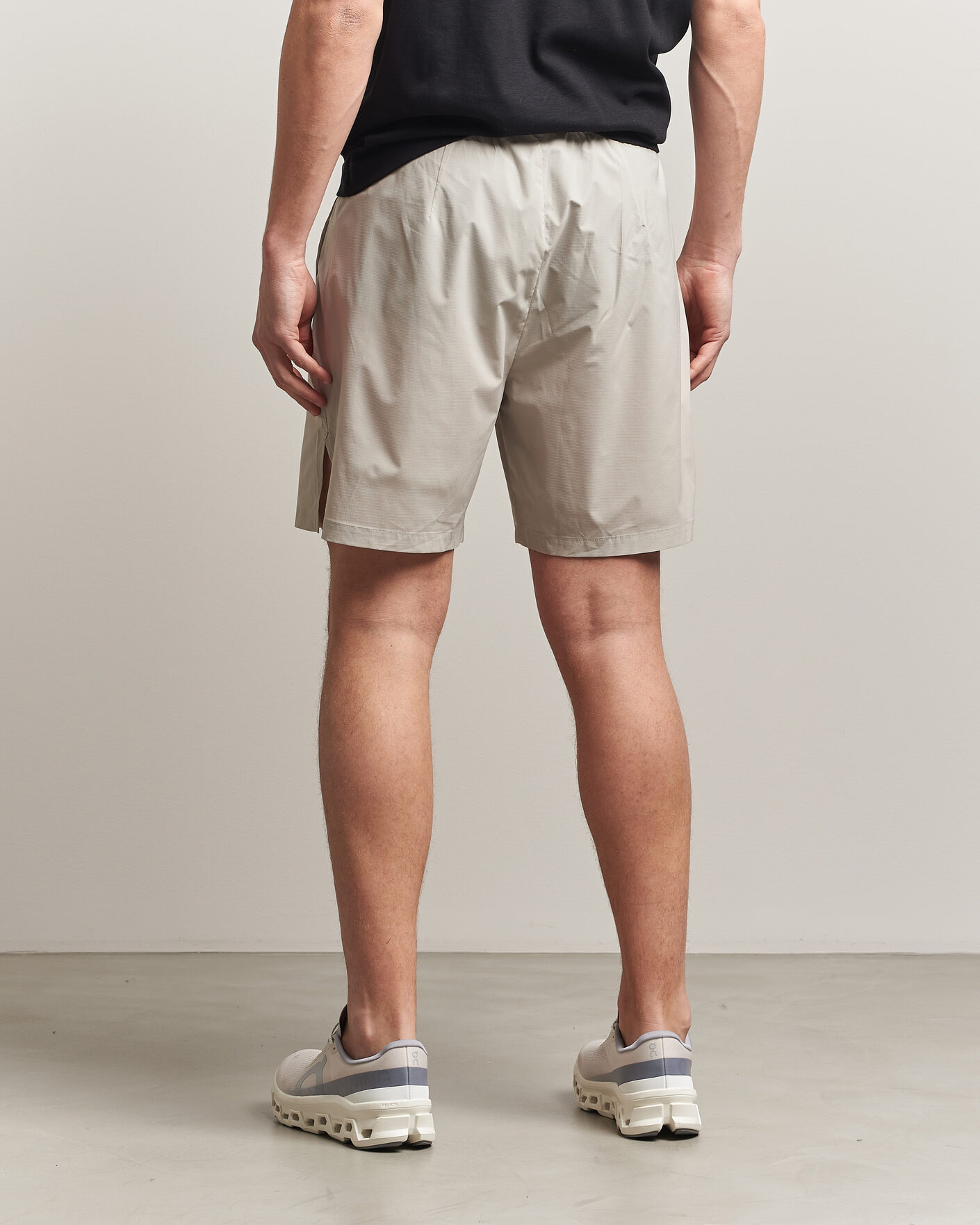 Uomini | Pantaloncini | Houdini | Pace Light Shorts Greenish Grey